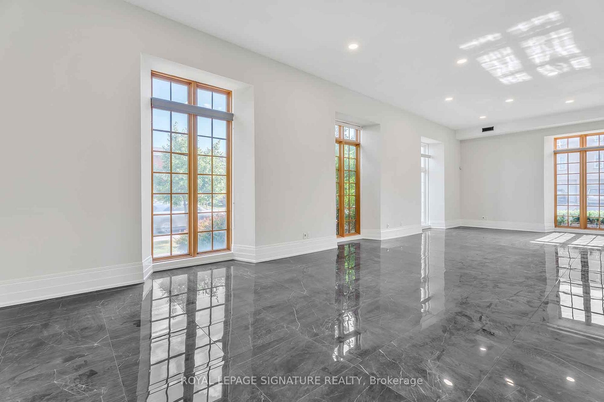 









83


Dawson Manor

Boulevard,
Newmarket,




ON
L3X 2H5

