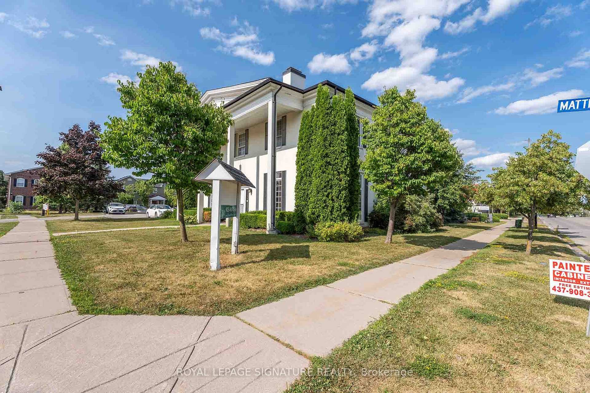 









83


Dawson Manor

Boulevard,
Newmarket,




ON
L3X 2H5

