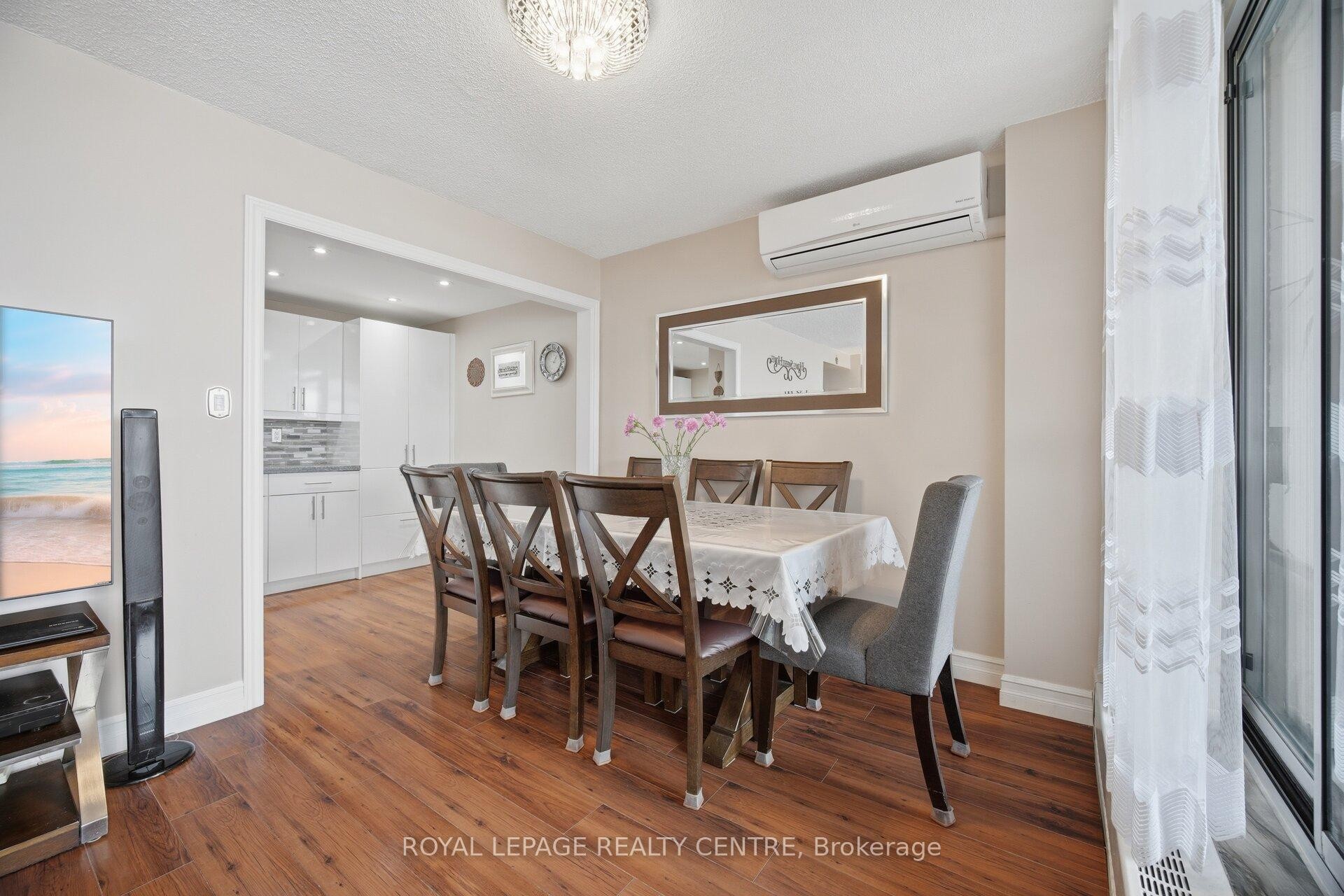 









2556


Argyle

Road, 1201,
Mississauga,




ON
L5B 2H6

