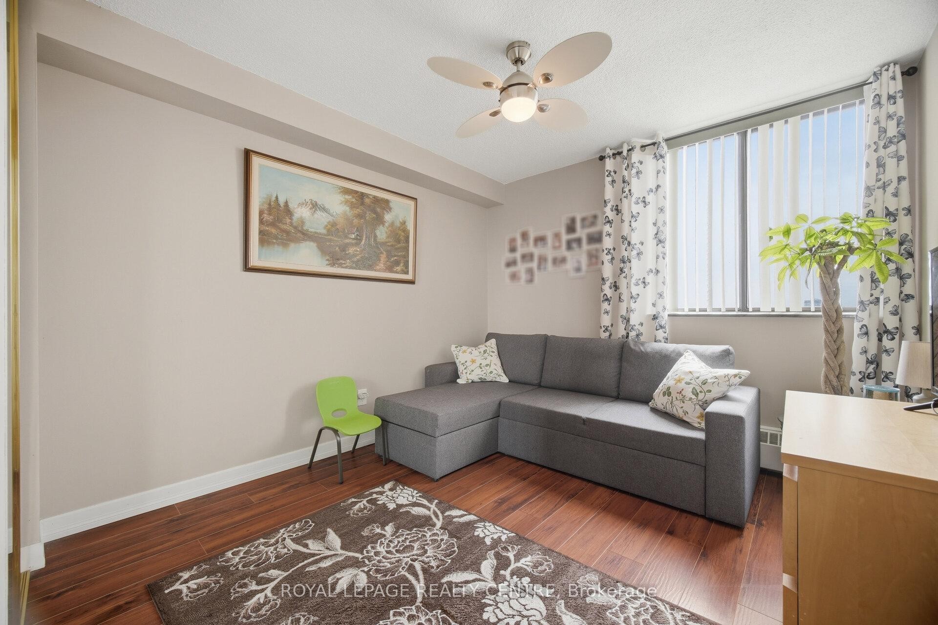 









2556


Argyle

Road, 1201,
Mississauga,




ON
L5B 2H6

