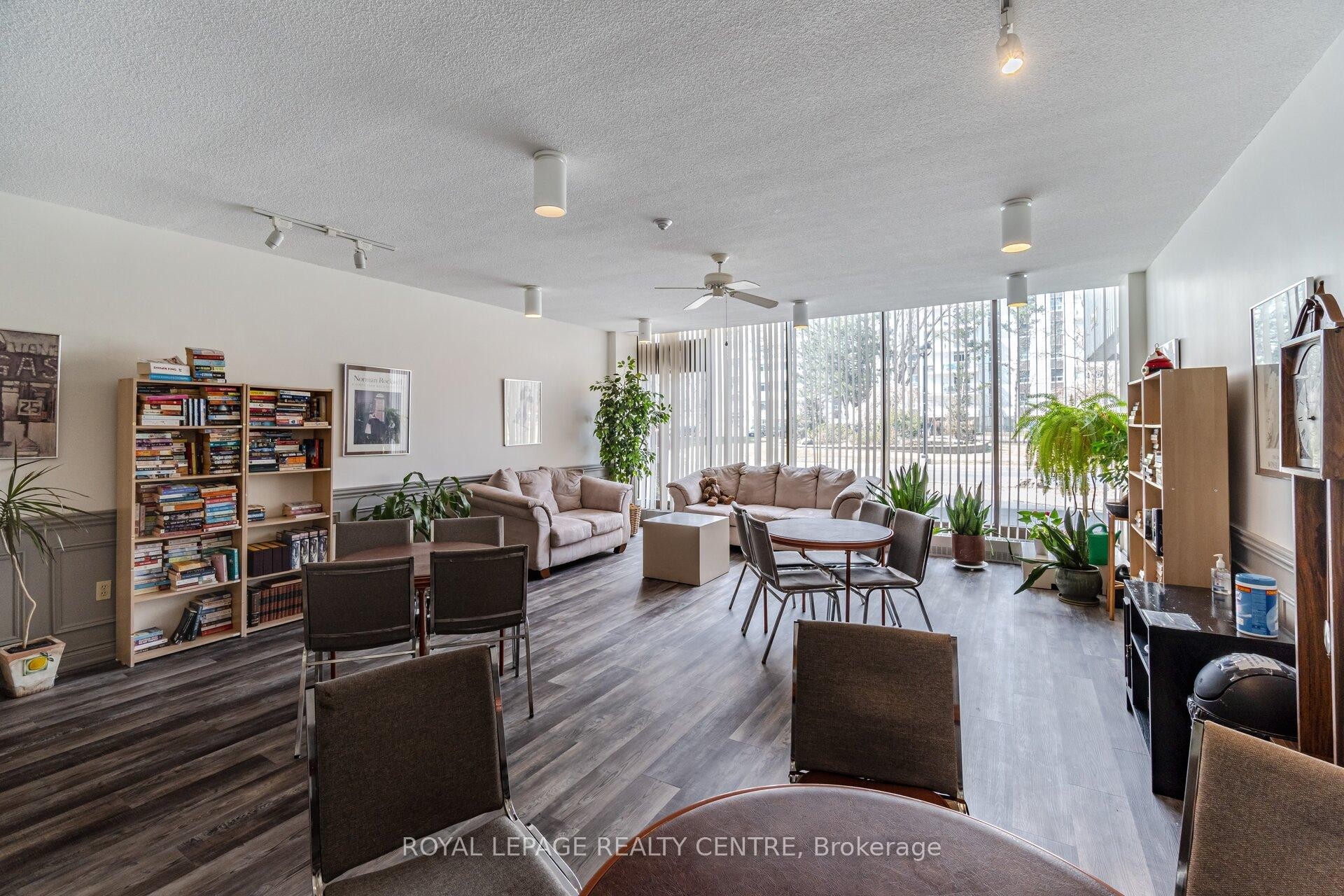 









2556


Argyle

Road, 1201,
Mississauga,




ON
L5B 2H6

