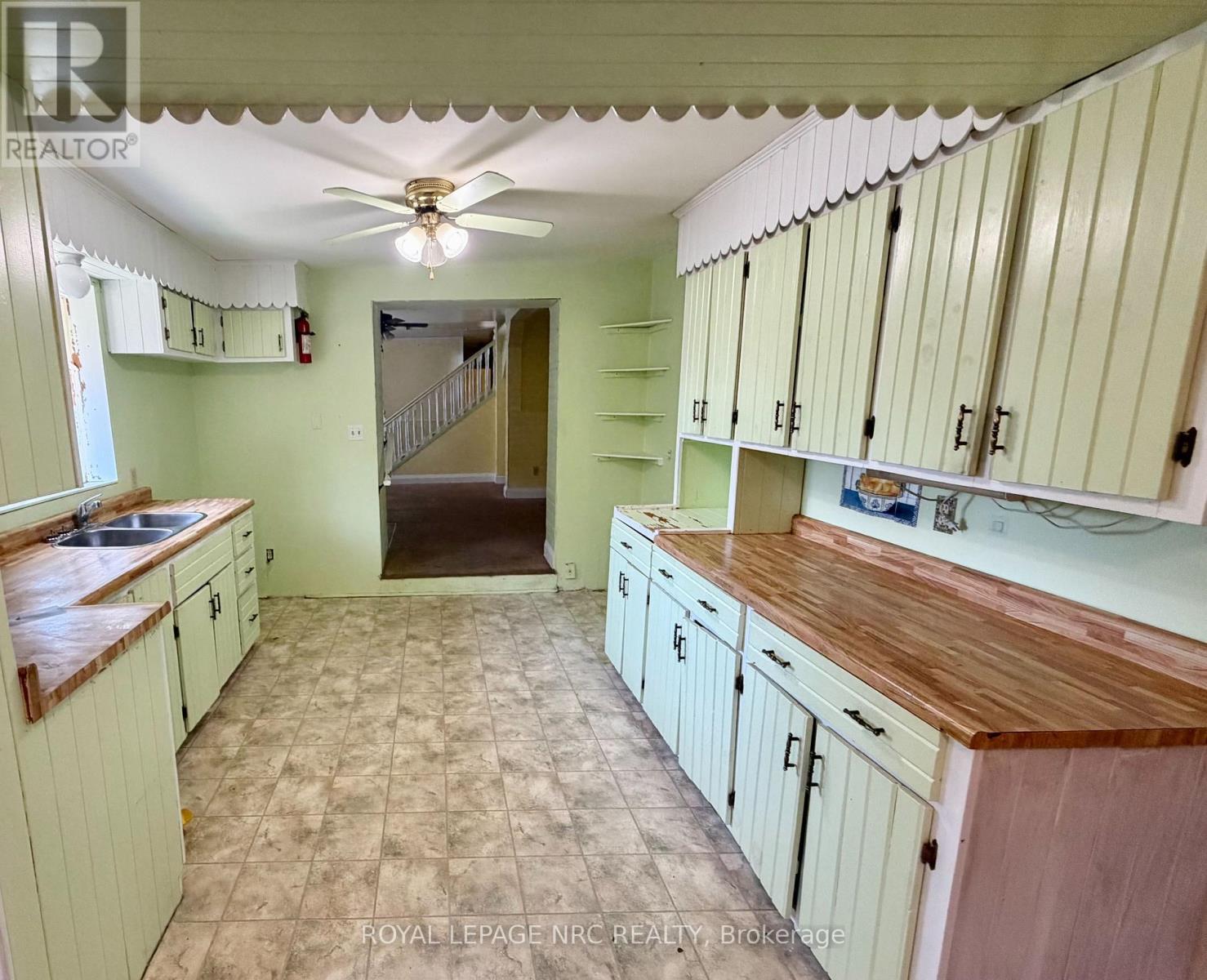 












166 MITCHELL STREET

,
Port Colborne (East Village),




Ontario
L3K1Y1

