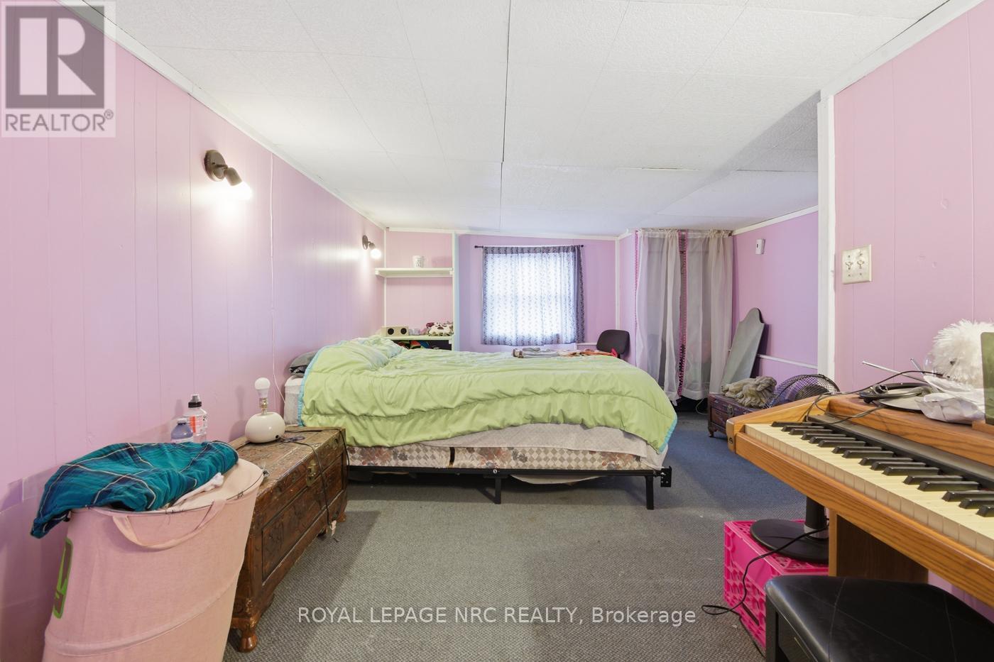 












166 MITCHELL STREET

,
Port Colborne (East Village),




Ontario
L3K1Y1

