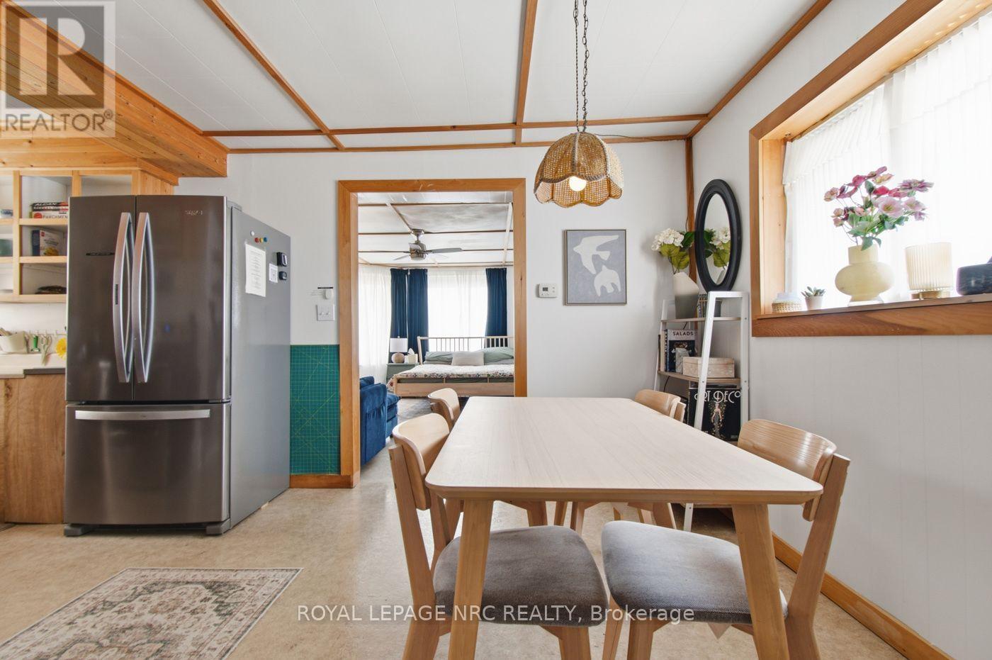 












166 MITCHELL STREET

,
Port Colborne (East Village),




Ontario
L3K1Y1

