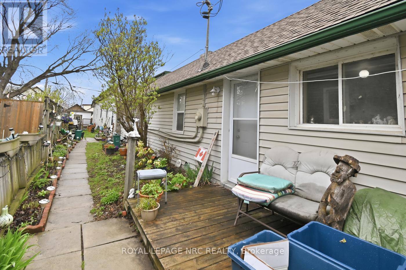












166 MITCHELL STREET

,
Port Colborne (East Village),




Ontario
L3K1Y1

