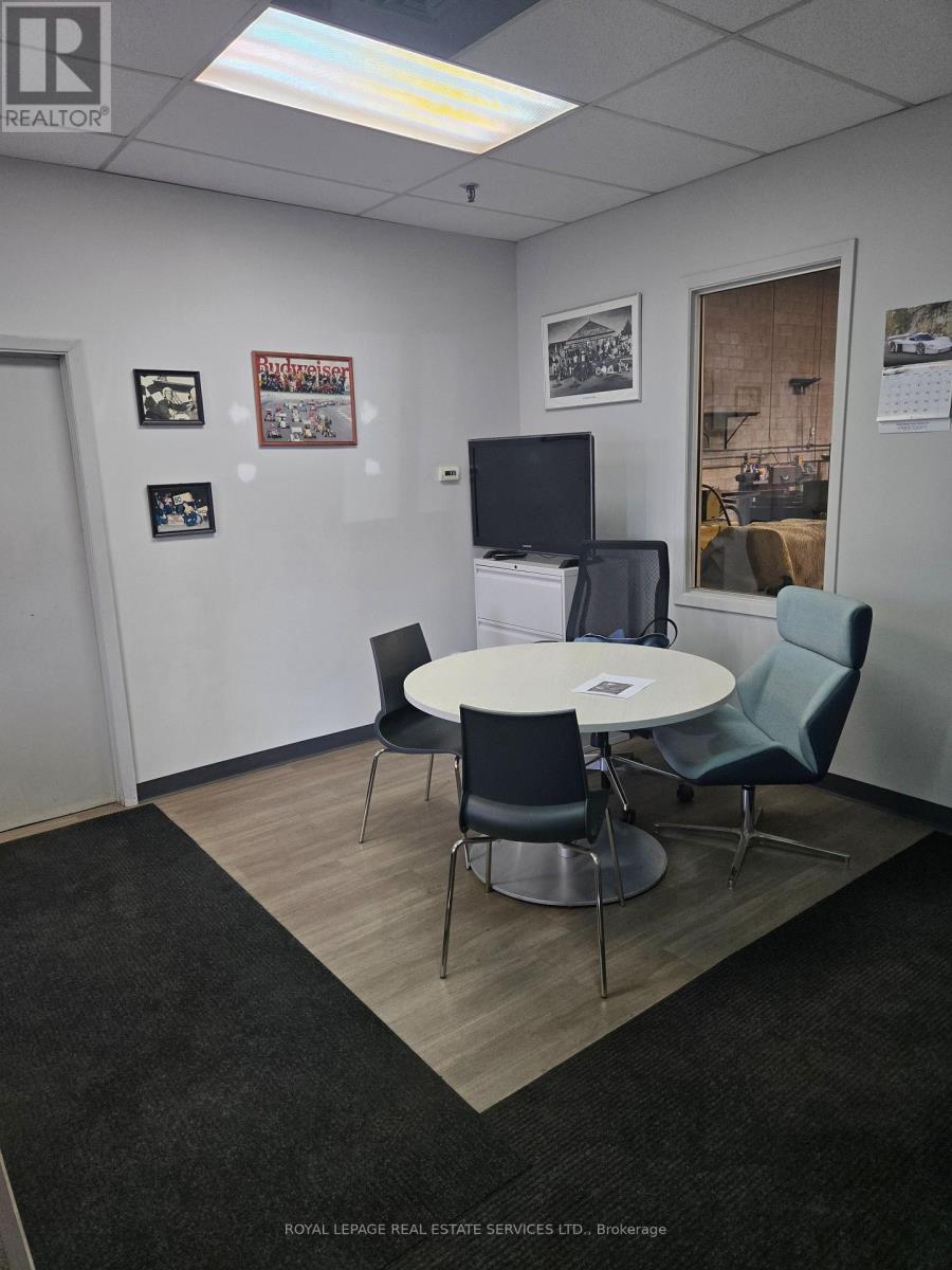 












10 - 176 RIVERMEDE ROAD

,
Vaughan,




Ontario
L4K3M7

