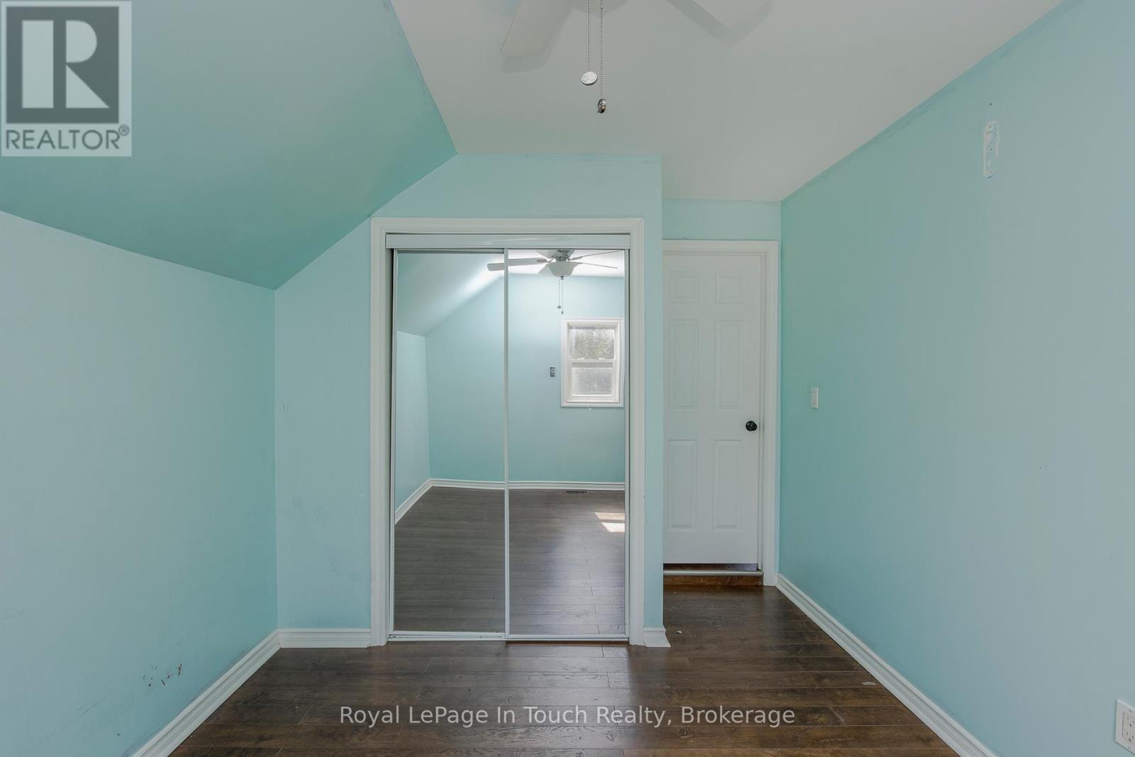 












397 WILLIAM STREET

,
Tay (Victoria Harbour),




Ontario
L0K2A0

