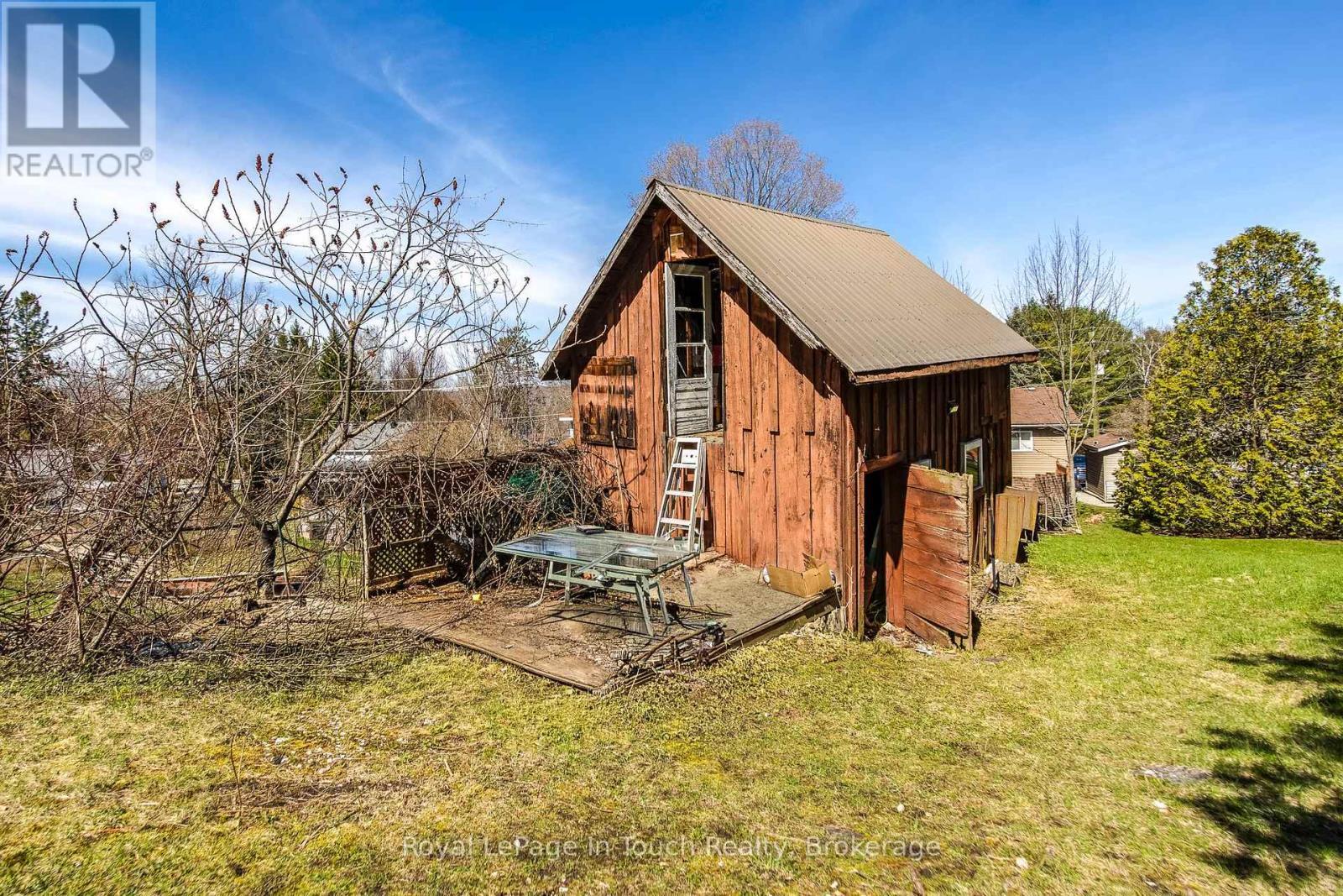 












397 WILLIAM STREET

,
Tay (Victoria Harbour),




Ontario
L0K2A0

