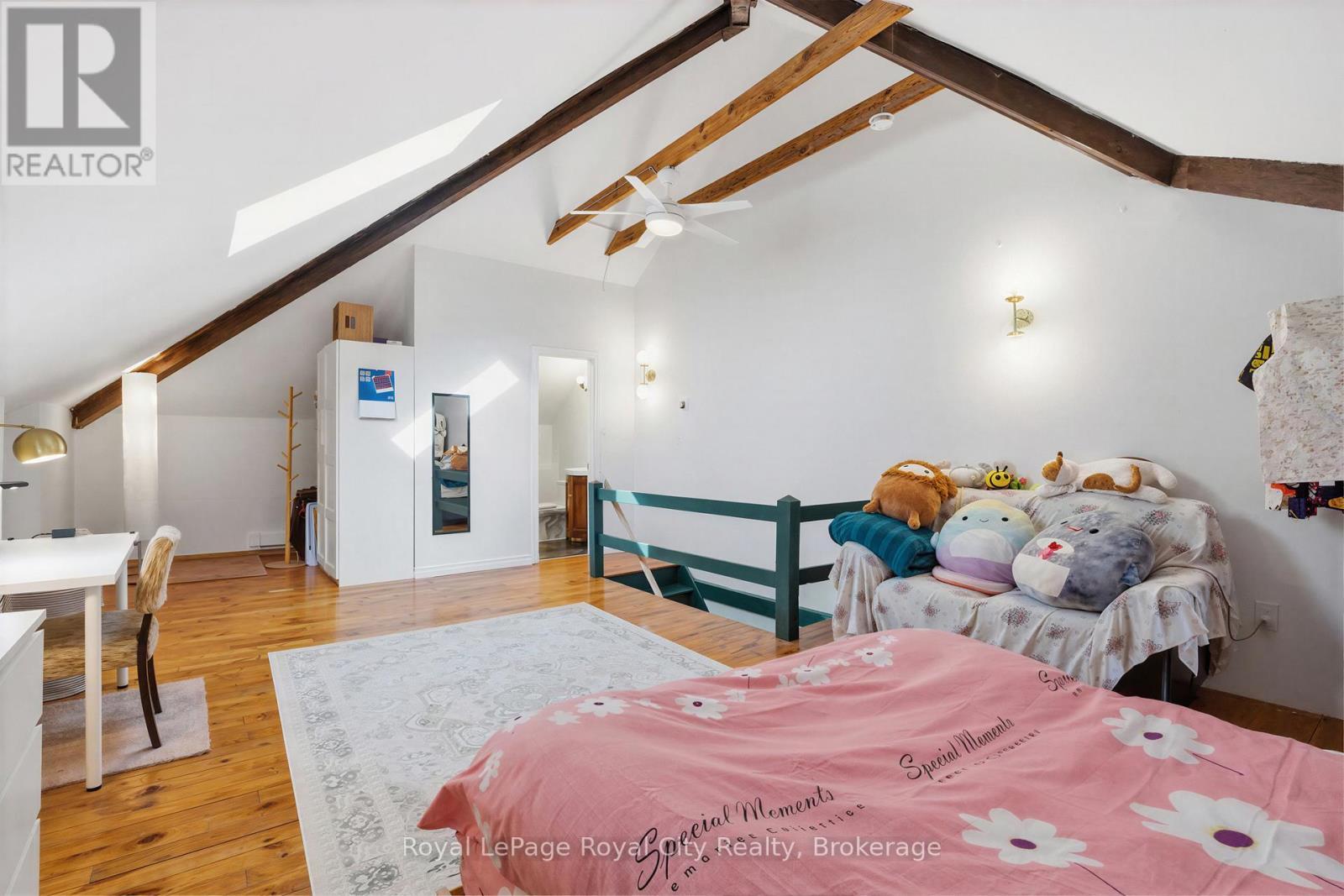 












6 GLASGOW STREET S

,
Guelph (Downtown),




Ontario
N1H4T5

