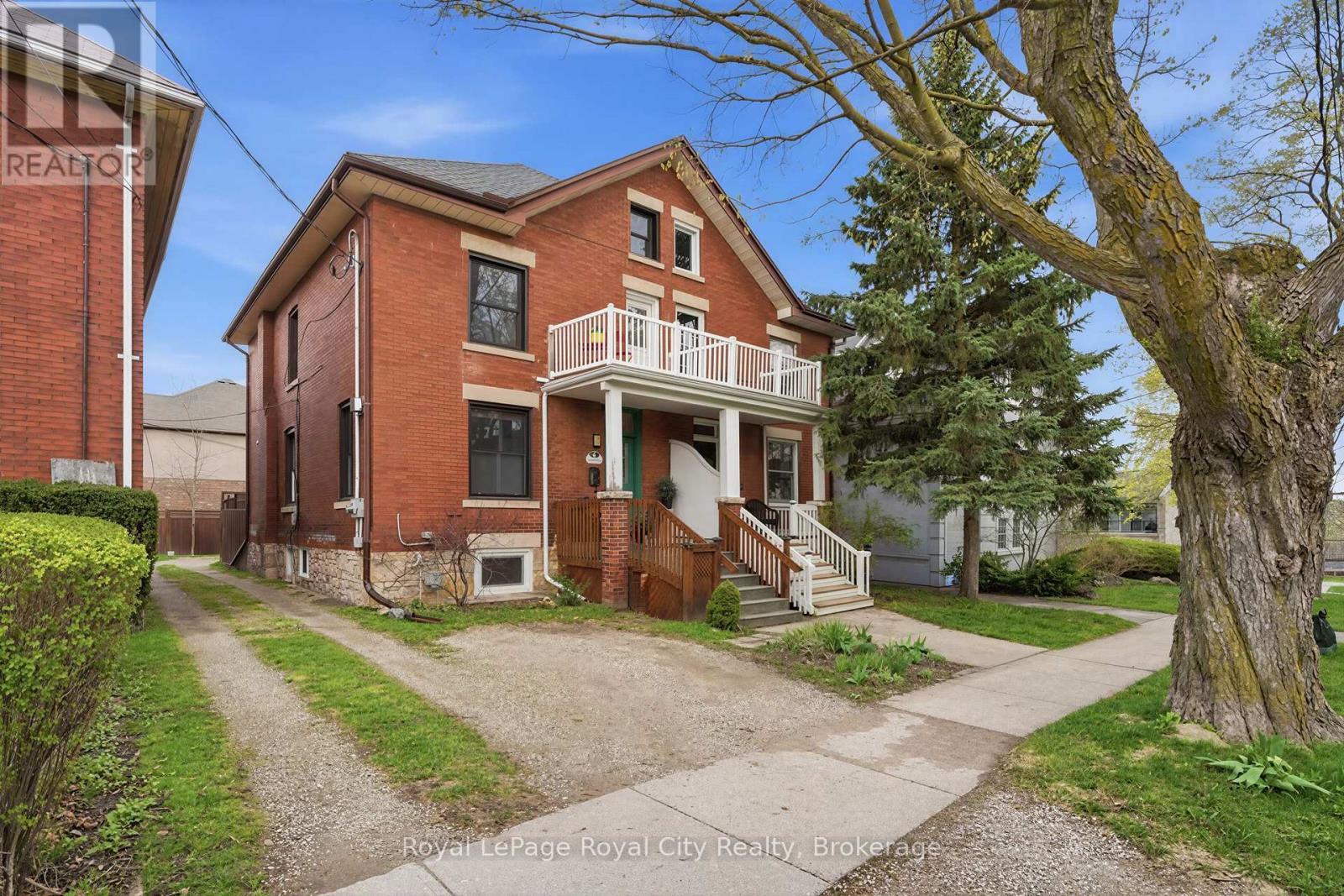 












6 GLASGOW STREET S

,
Guelph (Downtown),




Ontario
N1H4T5

