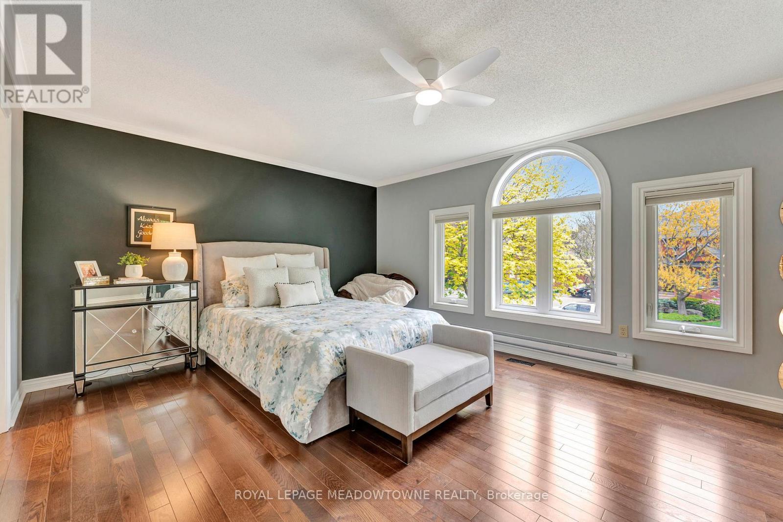 












2008 PEAK PLACE

,
Oakville,




Ontario
L6H5T2

