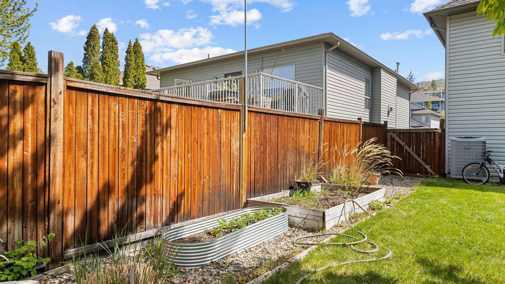 









534


South Crest

Drive,
Kelowna,




BC
V1W 4W8

