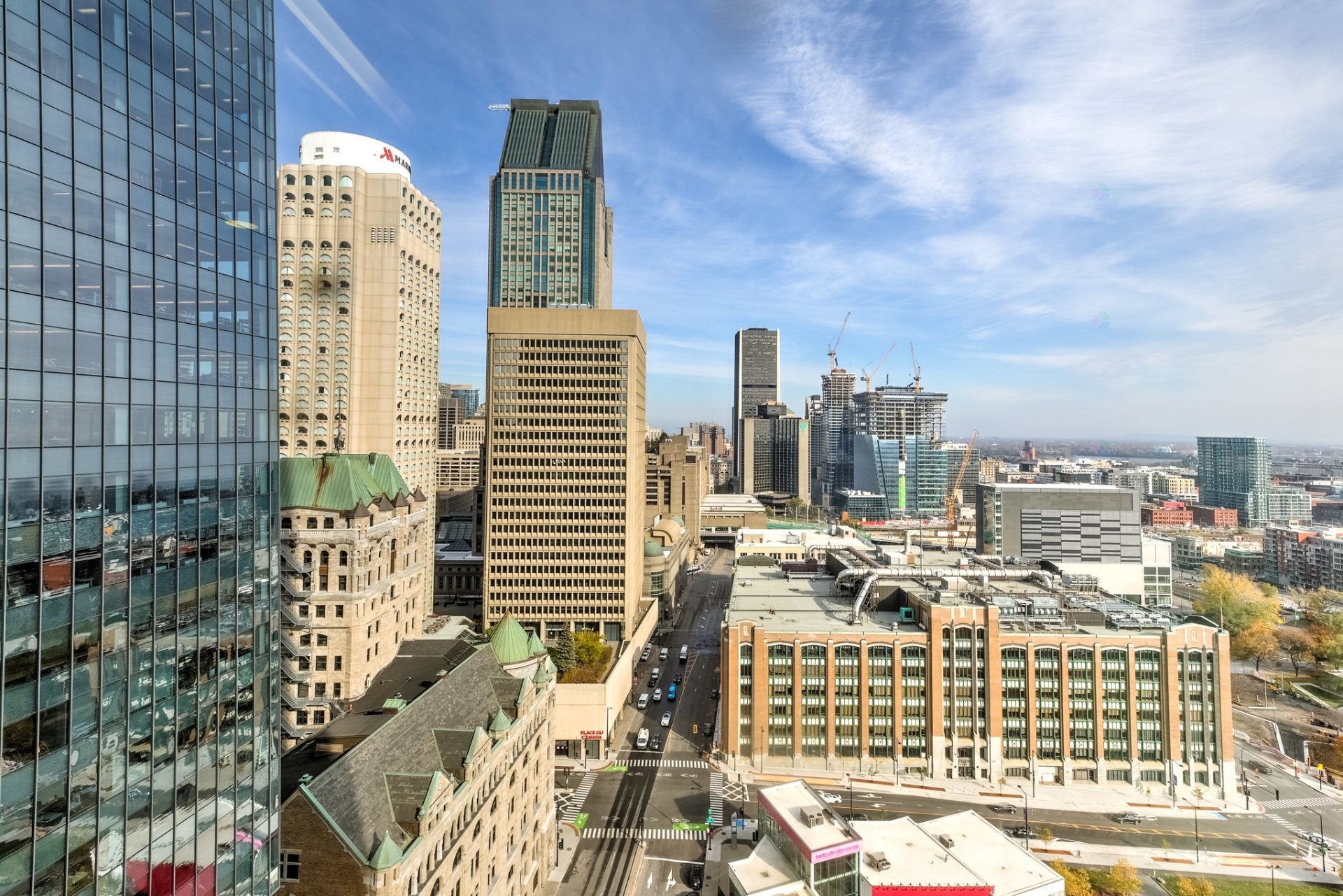 









1188


Rue St-Antoine O.

, 2511,
Montréal (Ville-Marie),




QC
H3C1B4

