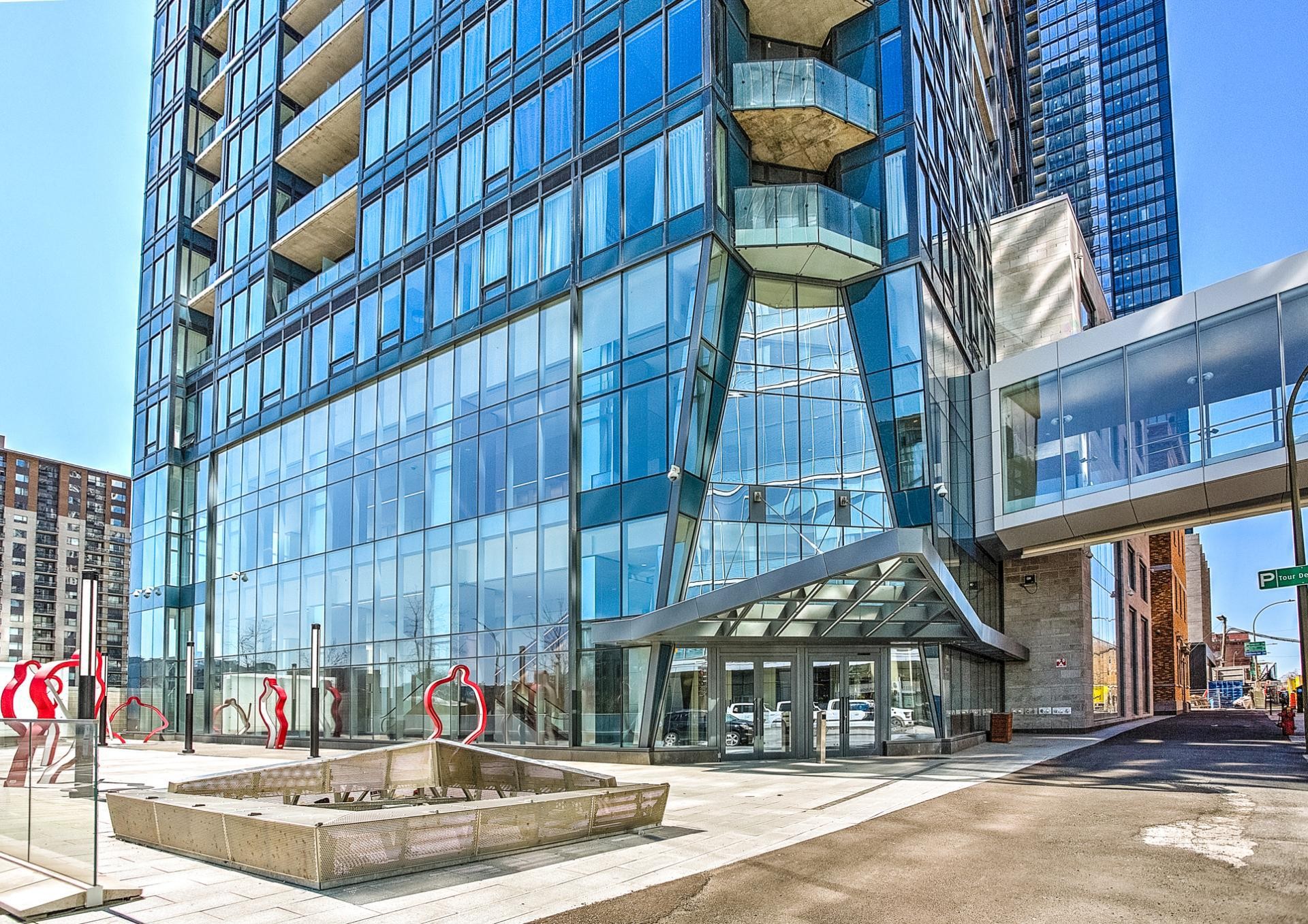 









1188


Rue St-Antoine O.

, 2511,
Montréal (Ville-Marie),




QC
H3C1B4

