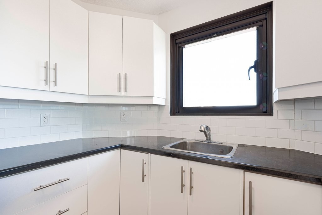 









259


Rue Champlain

, 605,
Gatineau (Hull),




QC
J8X3R9

