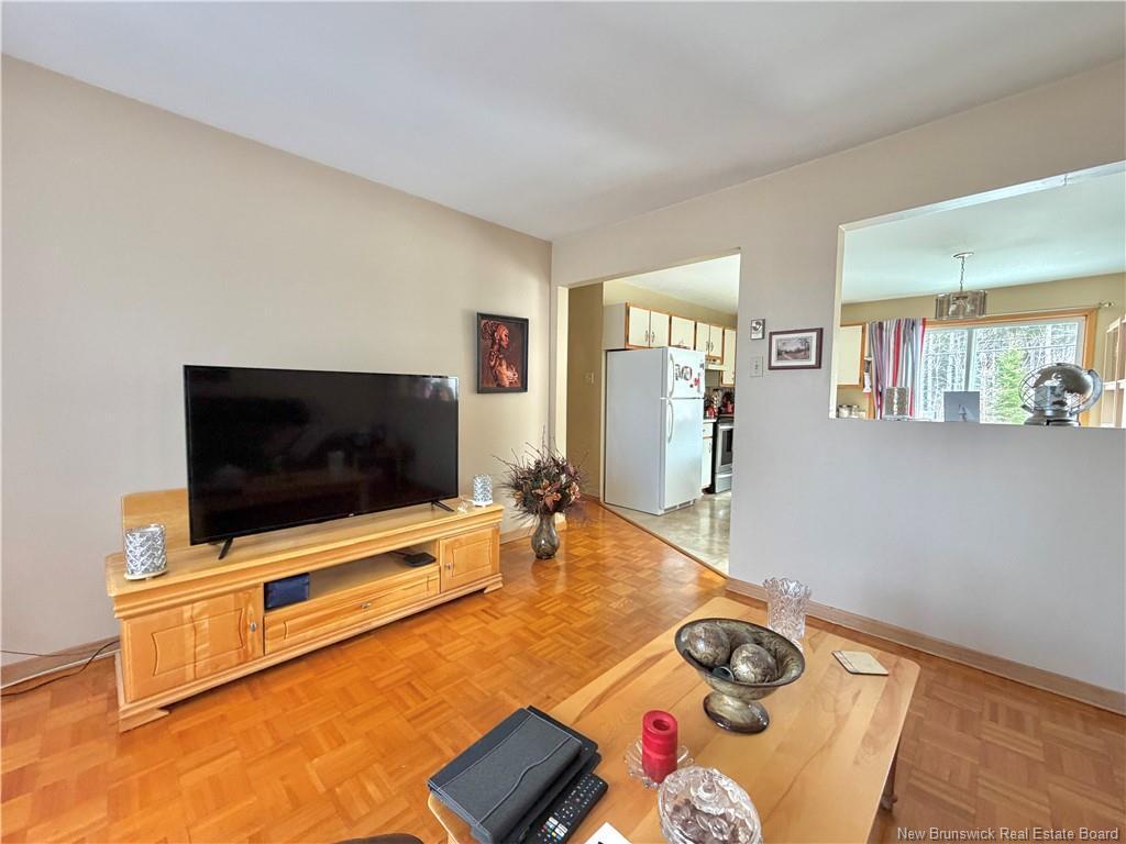 









253


Jacques

,
Beresford,




NB
E8K 1J9

