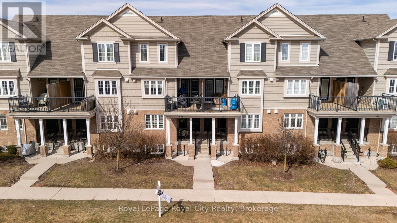 












B - 638 WOODLAWN ROAD E

,
Guelph (Victoria North),




Ontario
N1E0K4

