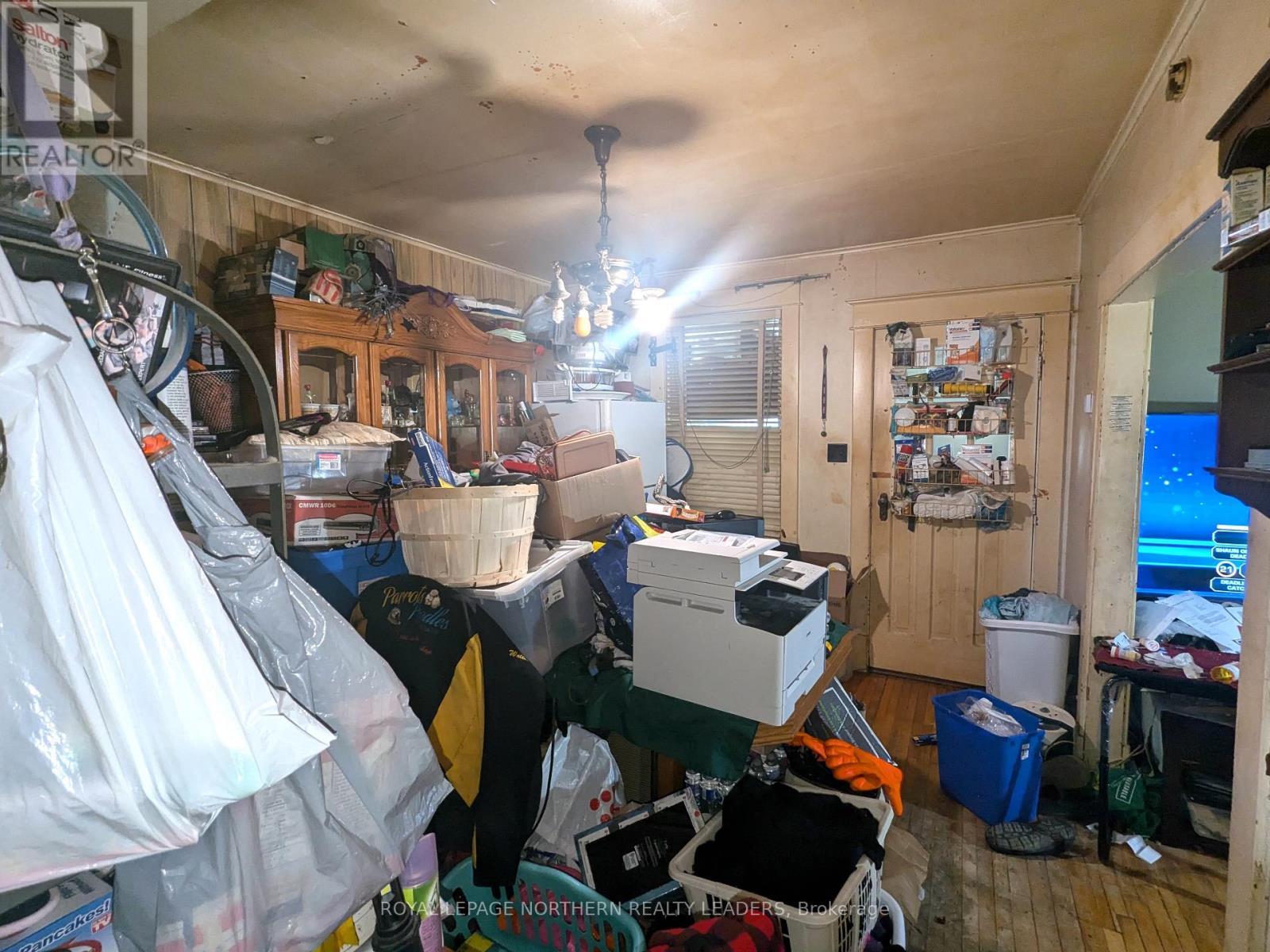 












236 TAMARACK STREET

,
Timmins (TNE - Hill District),




Ontario
P4N6R1

