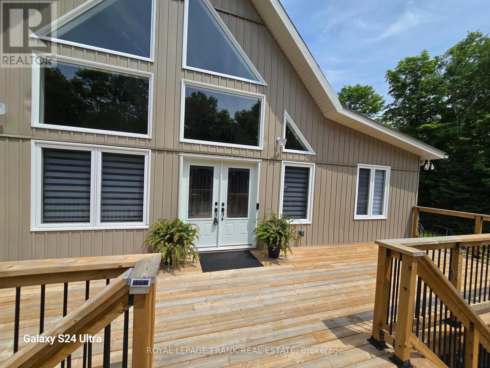 












1097 CHEDDAR ROAD

,
Highlands East (Cardiff Ward),




Ontario
K0L1M0

