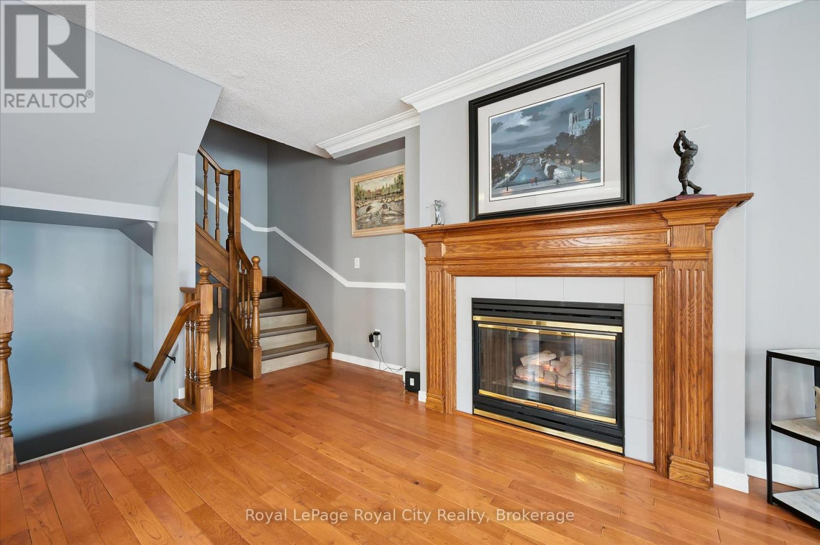 












25 - 941 GORDON STREET

,
Guelph (Kortright West),




Ontario
N1G4R9

