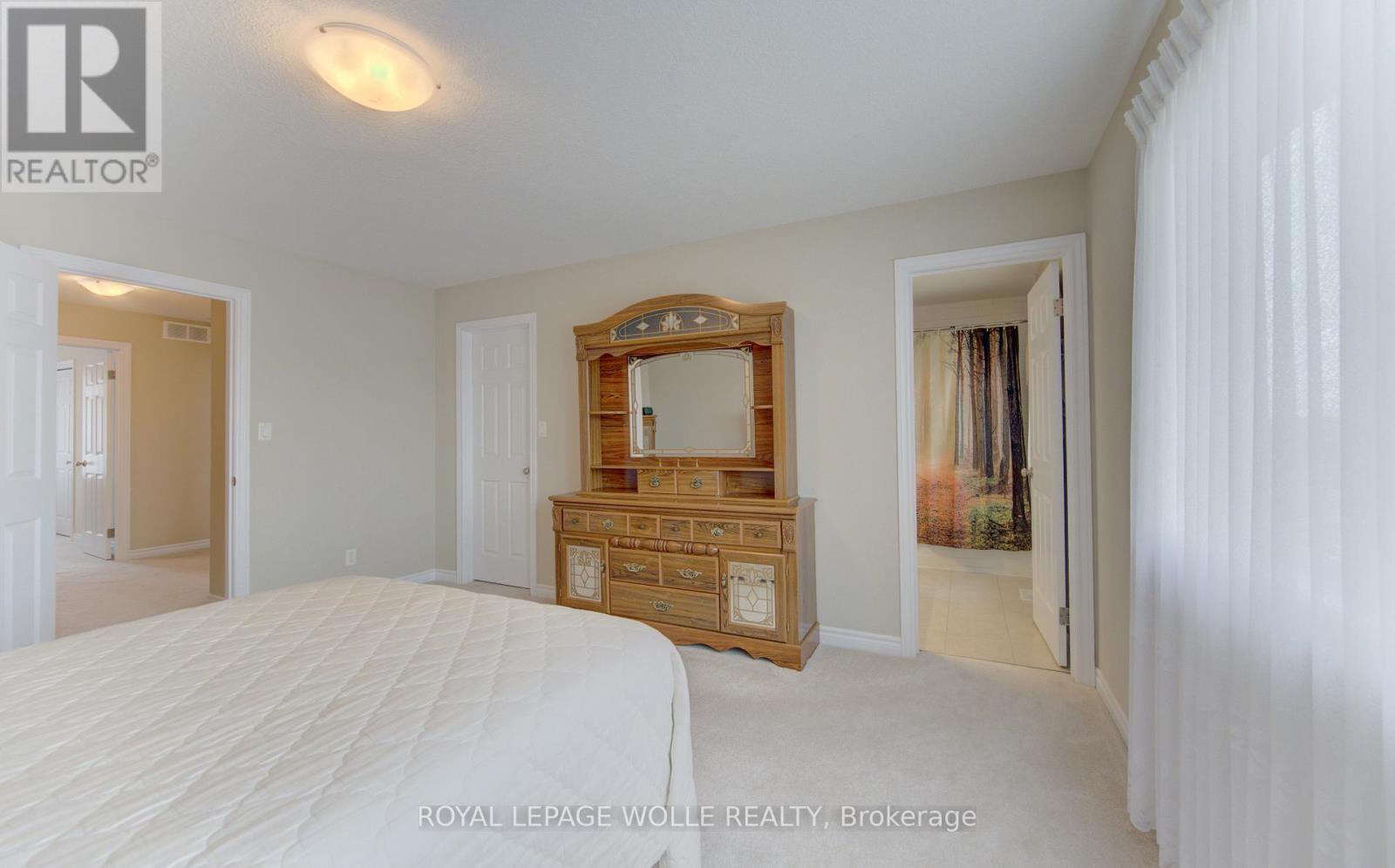 












430 AVENS STREET

,
Waterloo,




Ontario
N2V0B5

