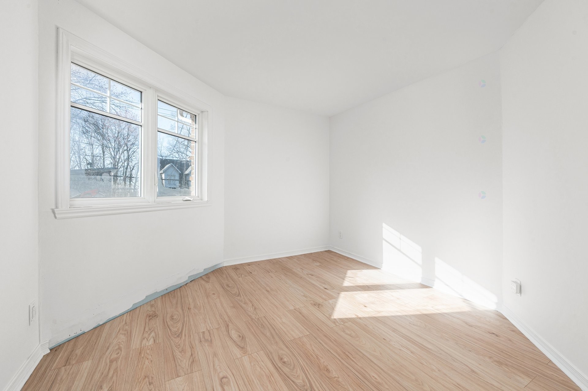 









1011


Rue Lapointe

,
Terrebonne (Lachenaie),




QC
J6W5H2

