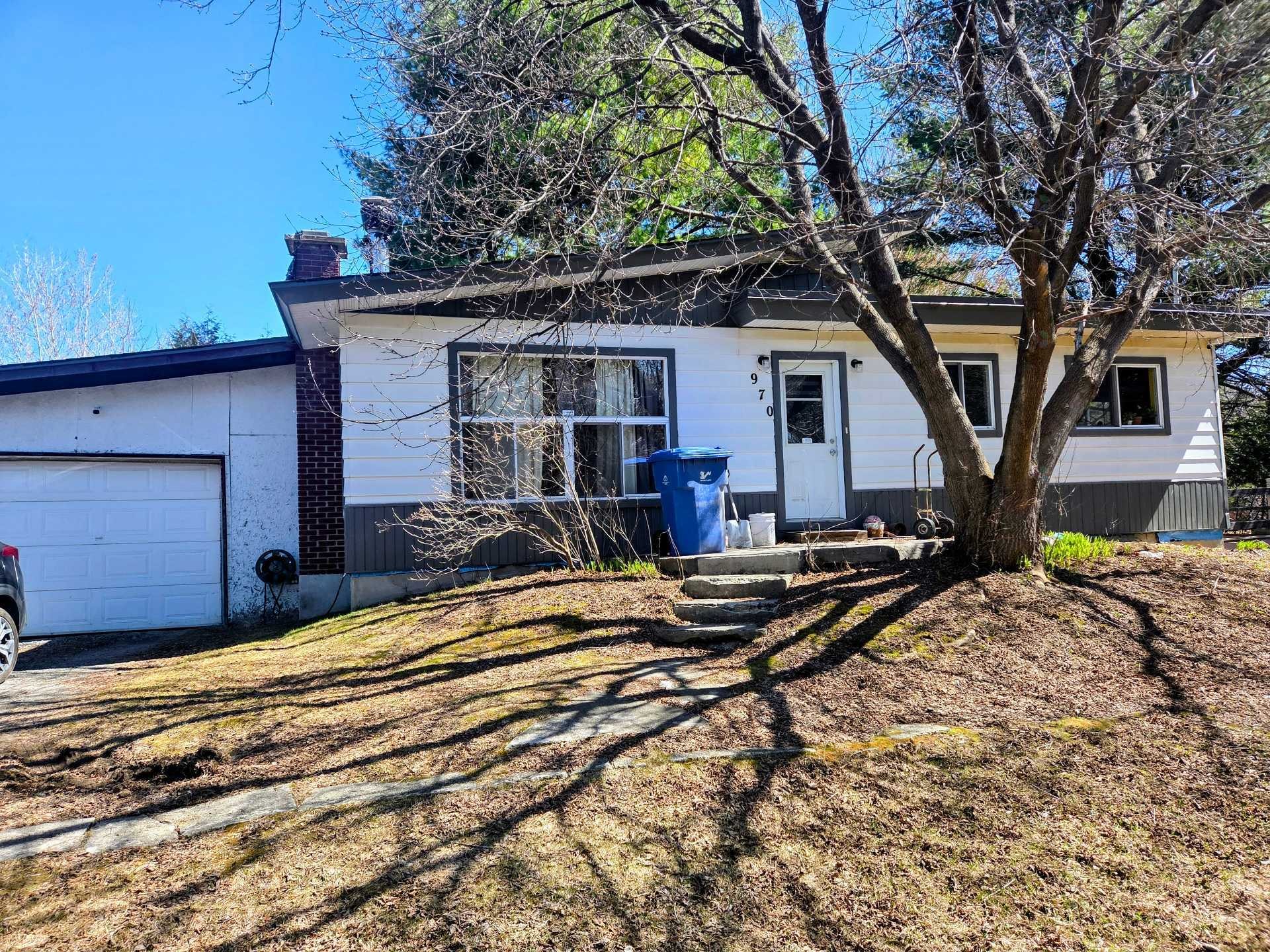 









970


Ch. de l'Achigan O.

,
Sainte-Sophie,




QC
J5J0K1

