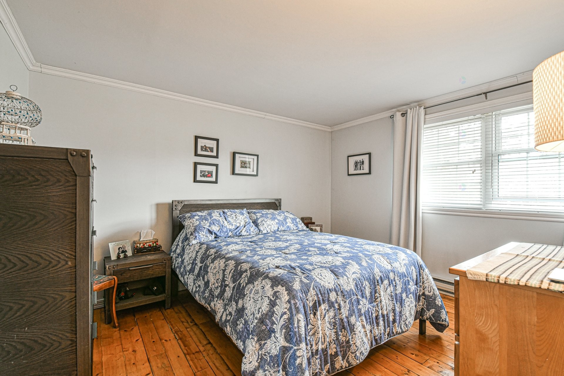 









340


Rue des Plaines

,
Sainte-Adèle,




QC
J8B1P6

