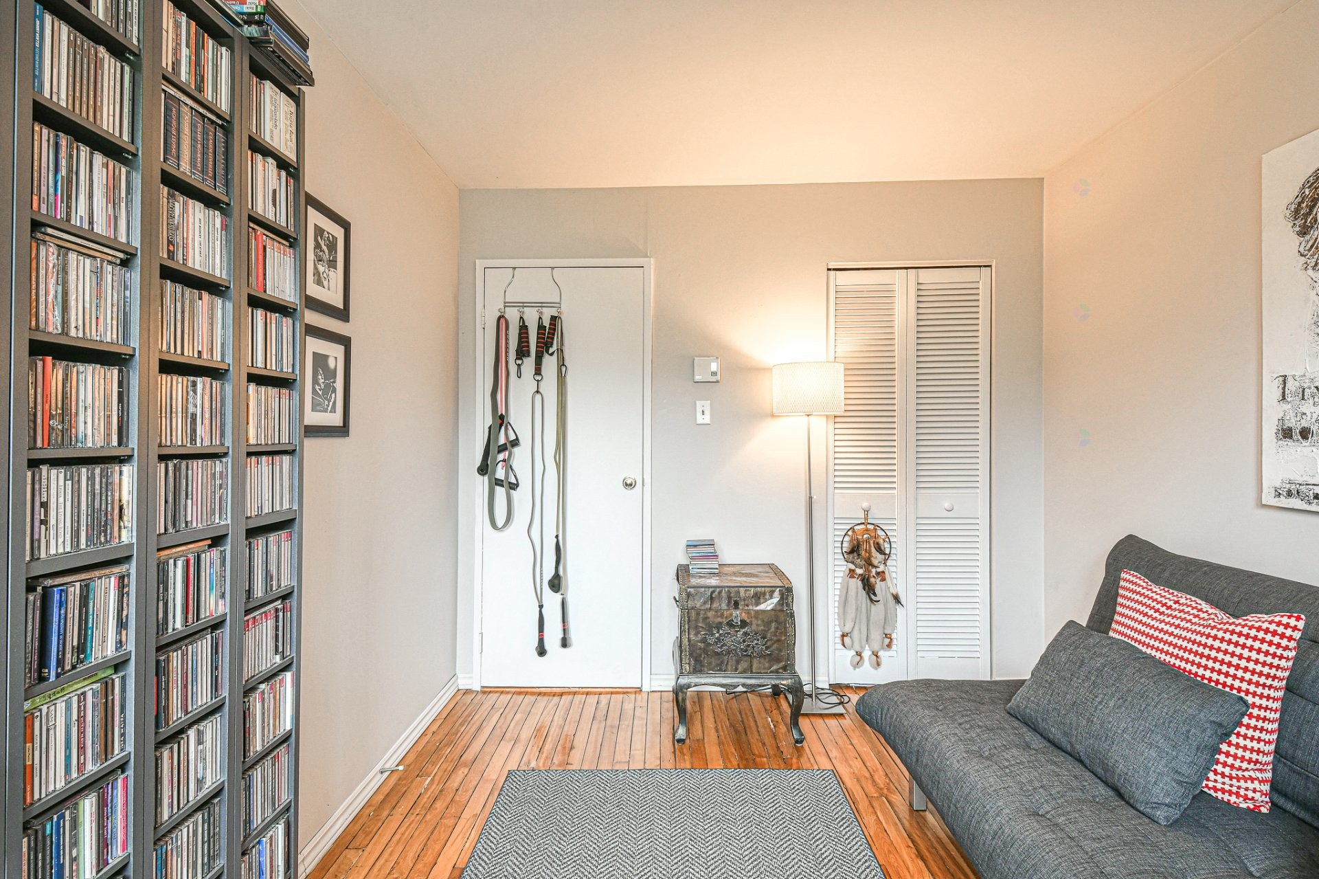









340


Rue des Plaines

,
Sainte-Adèle,




QC
J8B1P6

