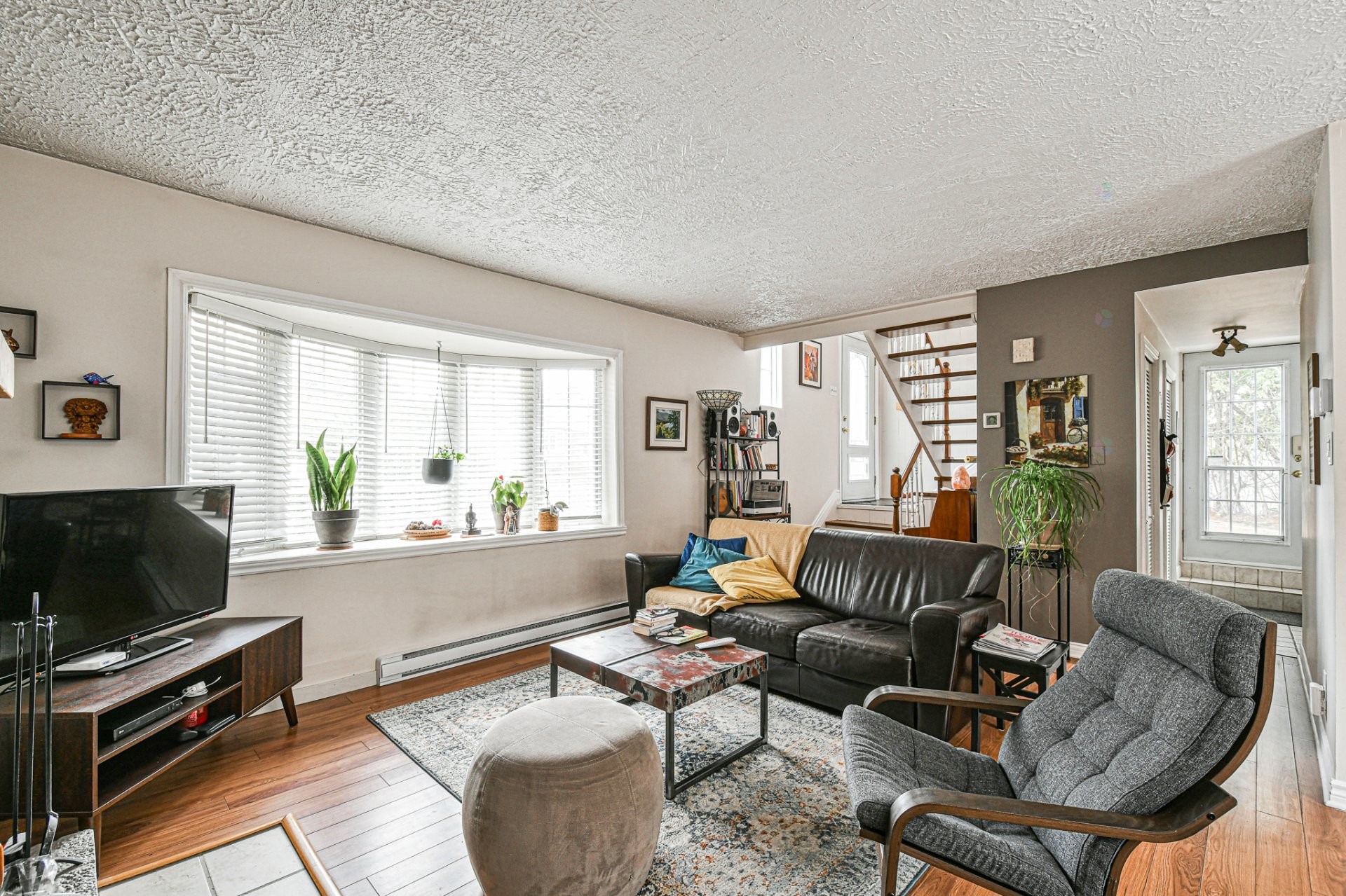 









340


Rue des Plaines

,
Sainte-Adèle,




QC
J8B1P6

