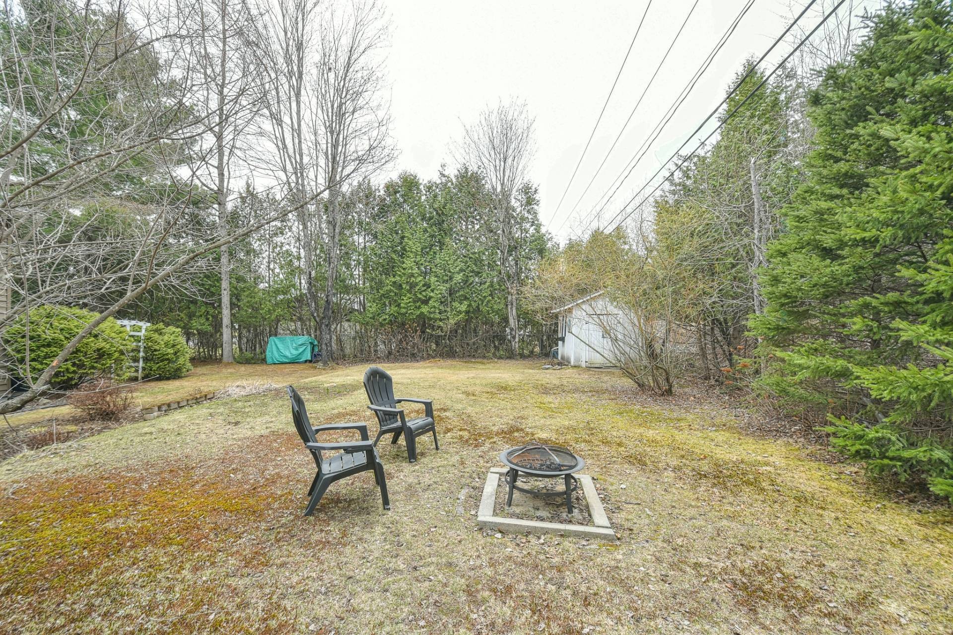 









340


Rue des Plaines

,
Sainte-Adèle,




QC
J8B1P6

