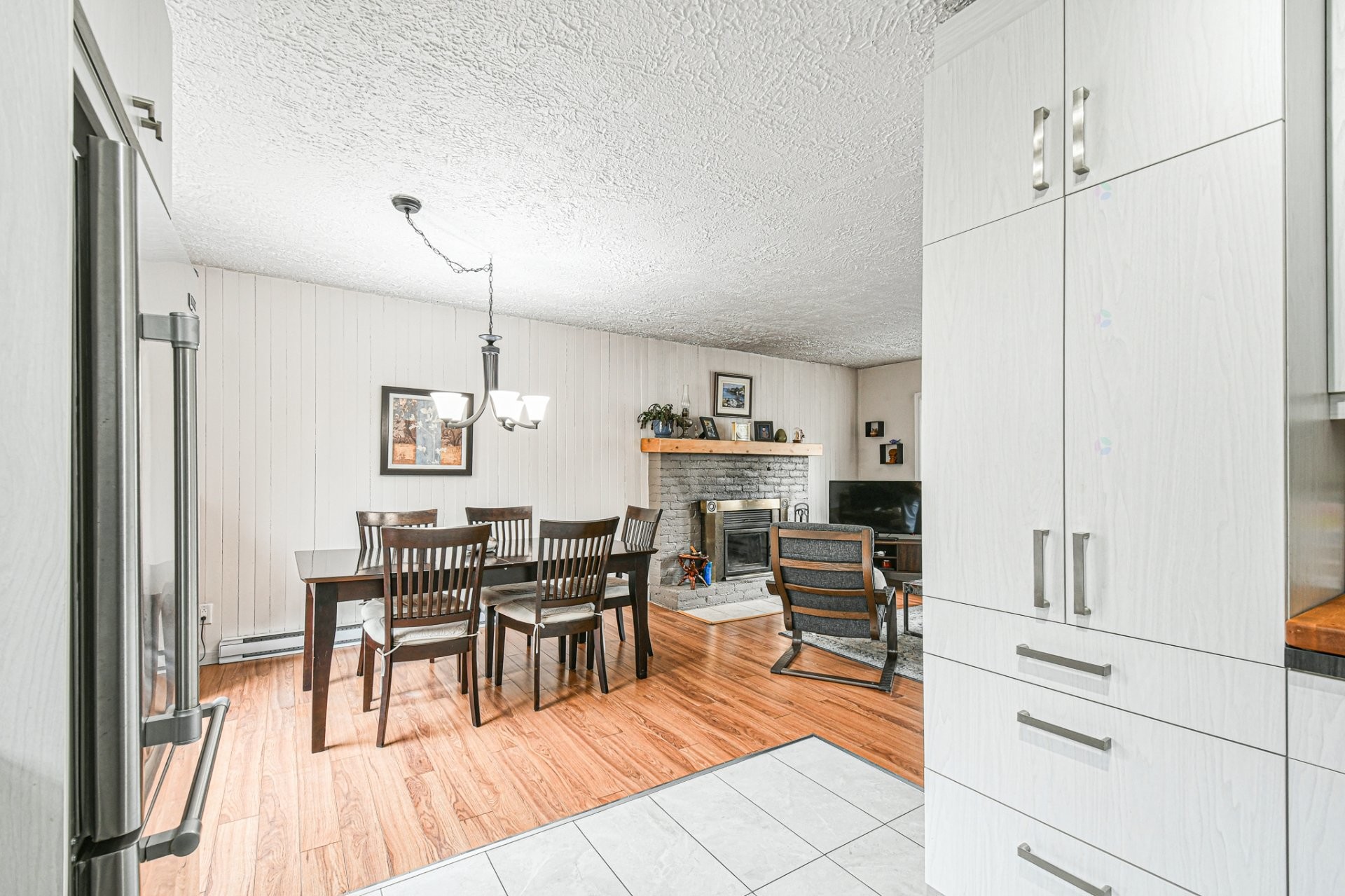 









340


Rue des Plaines

,
Sainte-Adèle,




QC
J8B1P6

