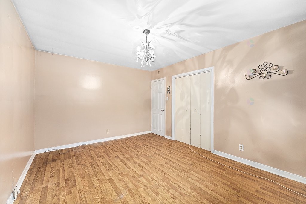 









842


Rue Principale

,
Bryson,




QC
J0X1H0

