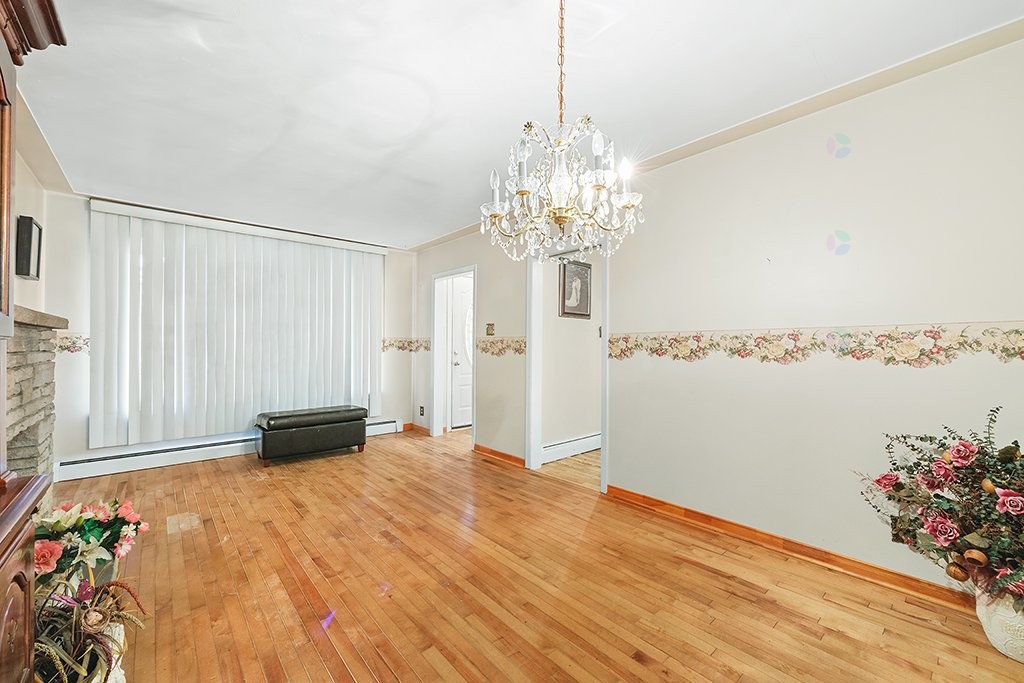 









842


Rue Principale

,
Bryson,




QC
J0X1H0

