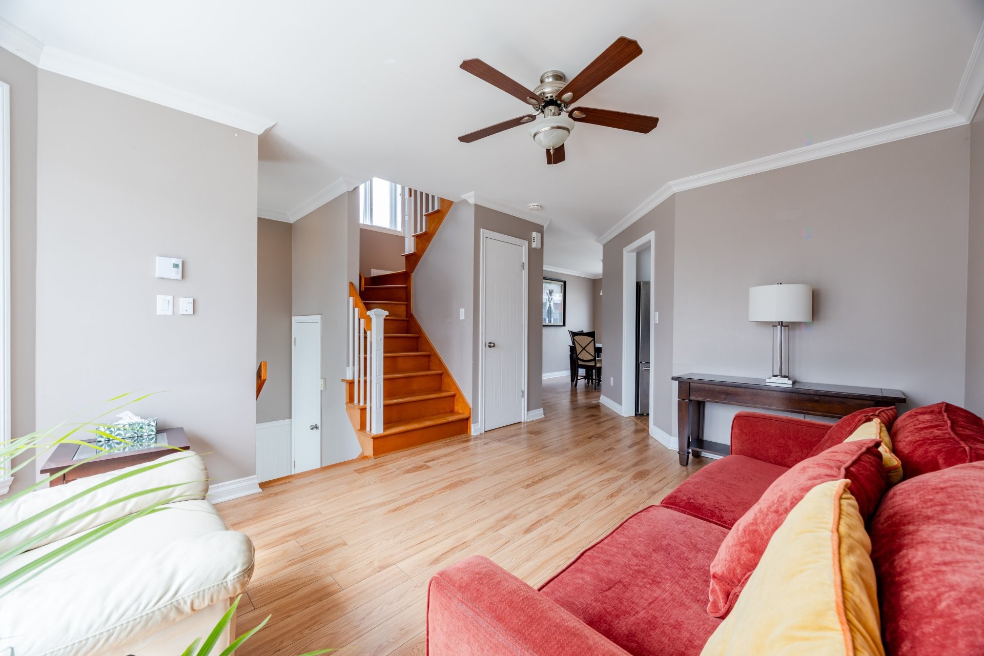 









9855


Crois. Rochelle

,
Brossard,




QC
J4X2W8


