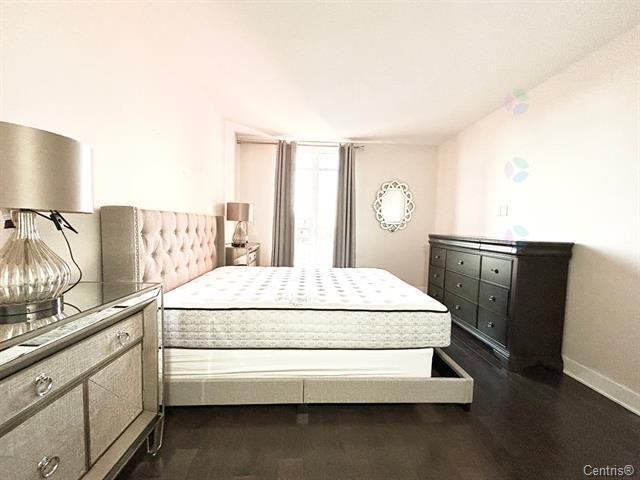 









2160


Av. Terry-Fox

, 711,
Laval (Chomedey),




QC
H7T3B7

