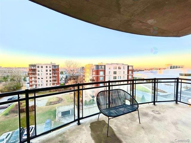 









2160


Av. Terry-Fox

, 711,
Laval (Chomedey),




QC
H7T3B7

