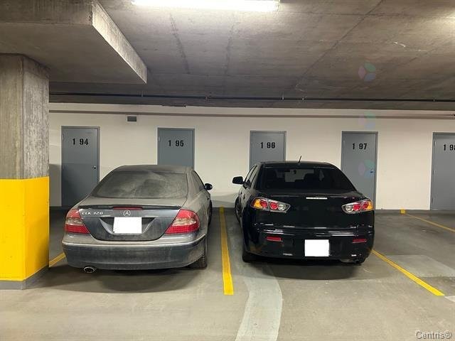 









2160


Av. Terry-Fox

, 711,
Laval (Chomedey),




QC
H7T3B7

