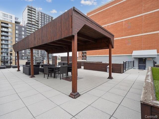 









2160


Av. Terry-Fox

, 711,
Laval (Chomedey),




QC
H7T3B7


