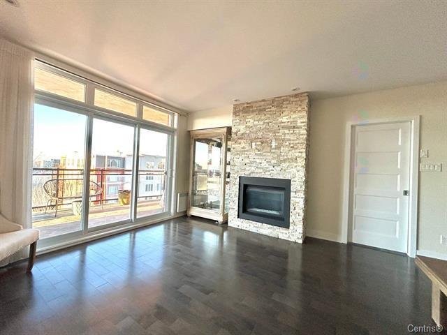 









2160


Av. Terry-Fox

, 711,
Laval (Chomedey),




QC
H7T3B7

