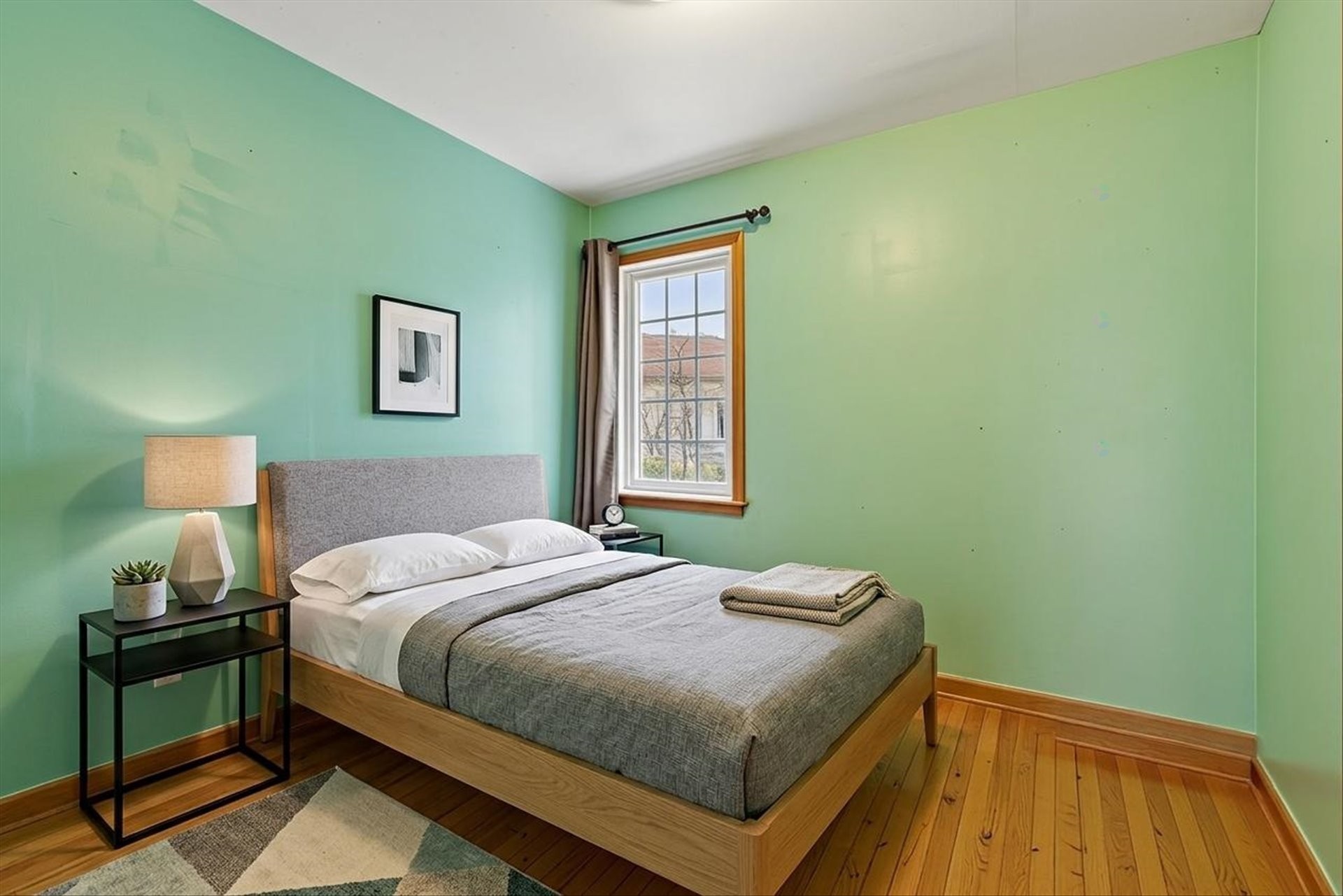 









25


Av. Queen

,
Pointe-Claire,




QC
H9R4G1


