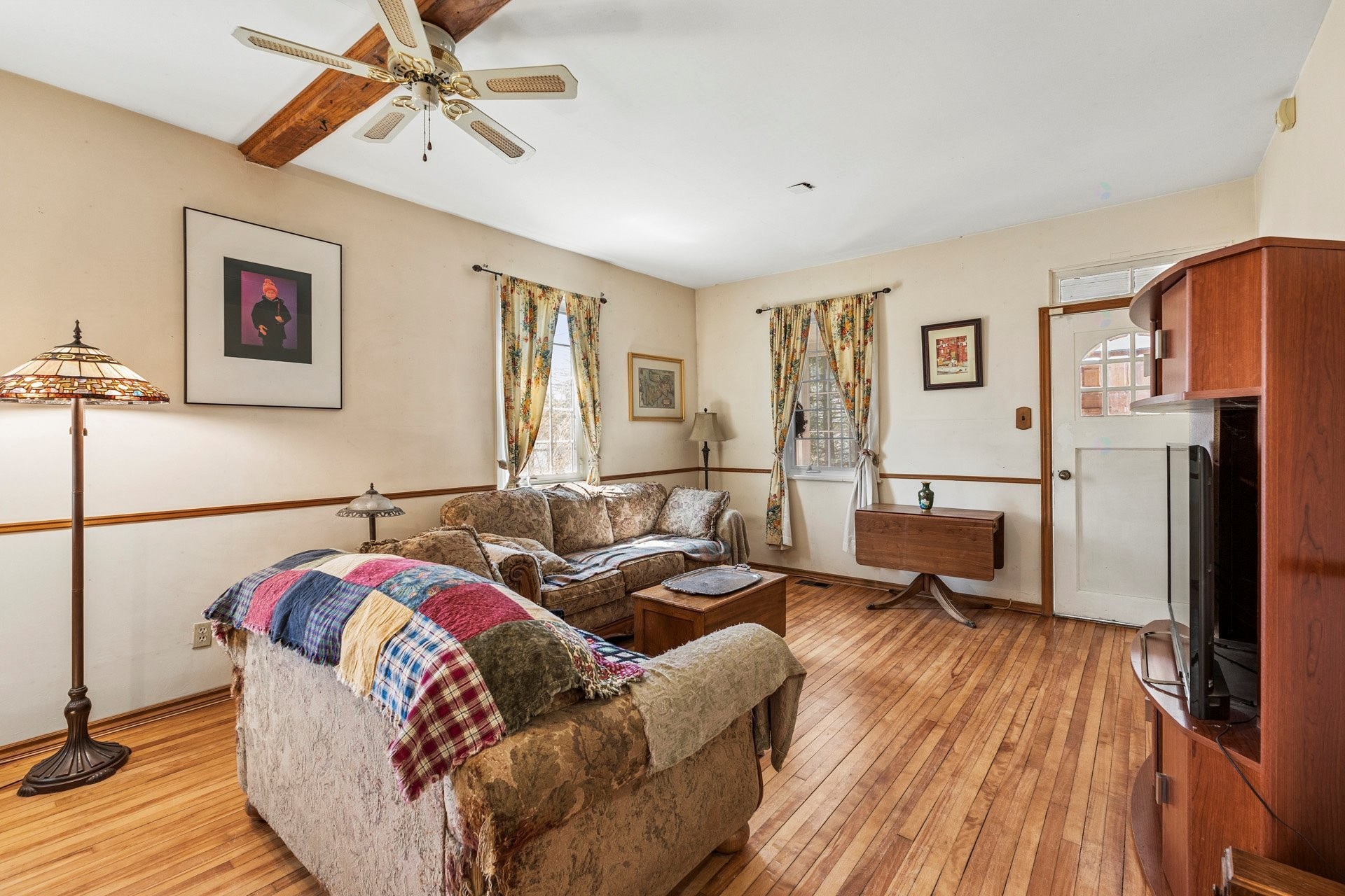 









25


Av. Queen

,
Pointe-Claire,




QC
H9R4G1

