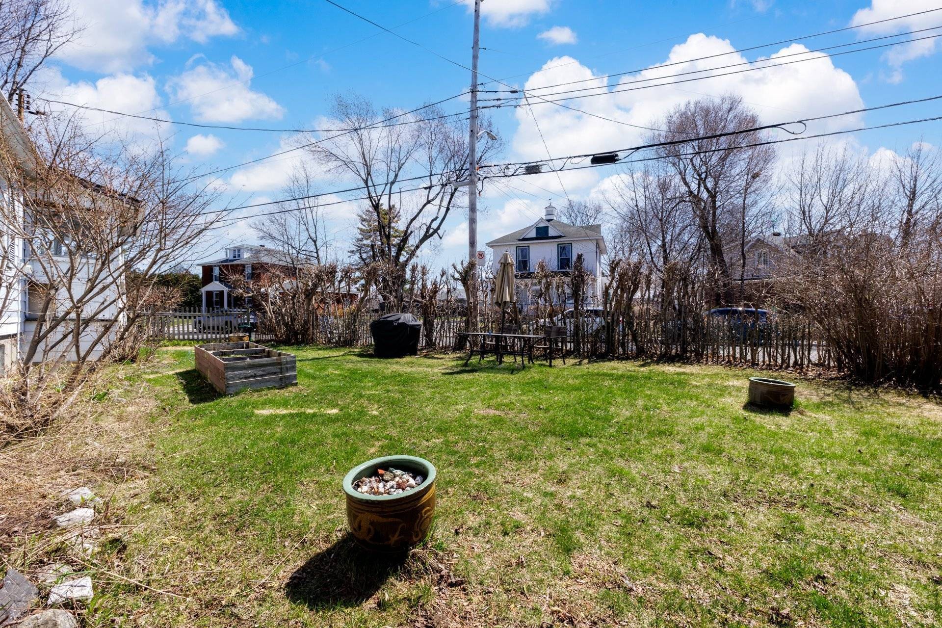 









25


Av. Queen

,
Pointe-Claire,




QC
H9R4G1

