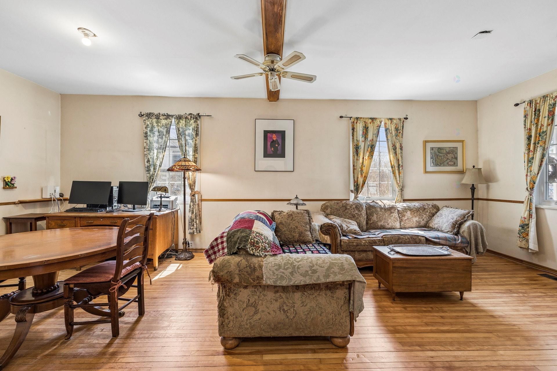 









25


Av. Queen

,
Pointe-Claire,




QC
H9R4G1

