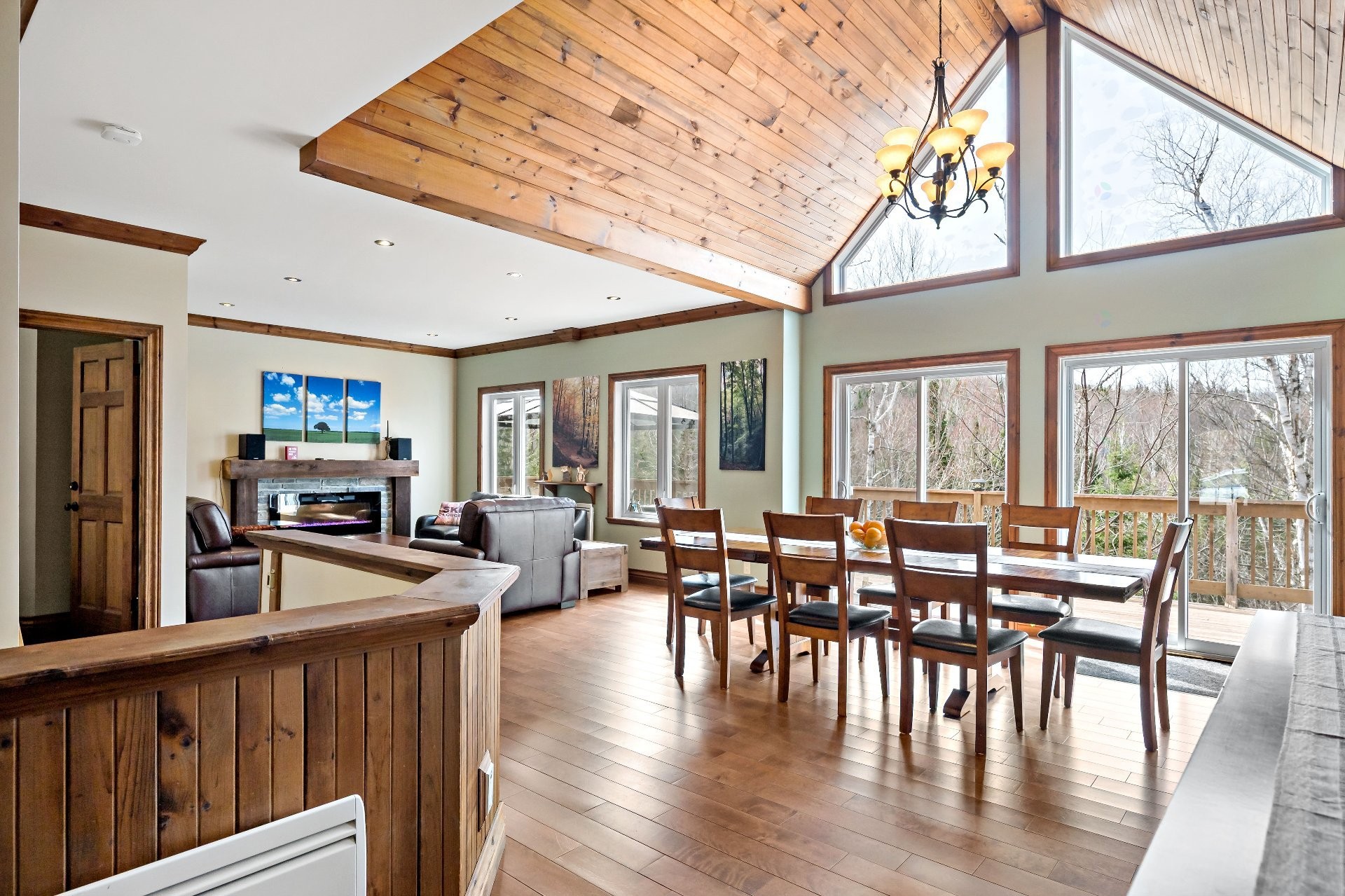 









345

 - 347


Ch. Grenier

,
Lac-Supérieur,




QC
J0T1J0

