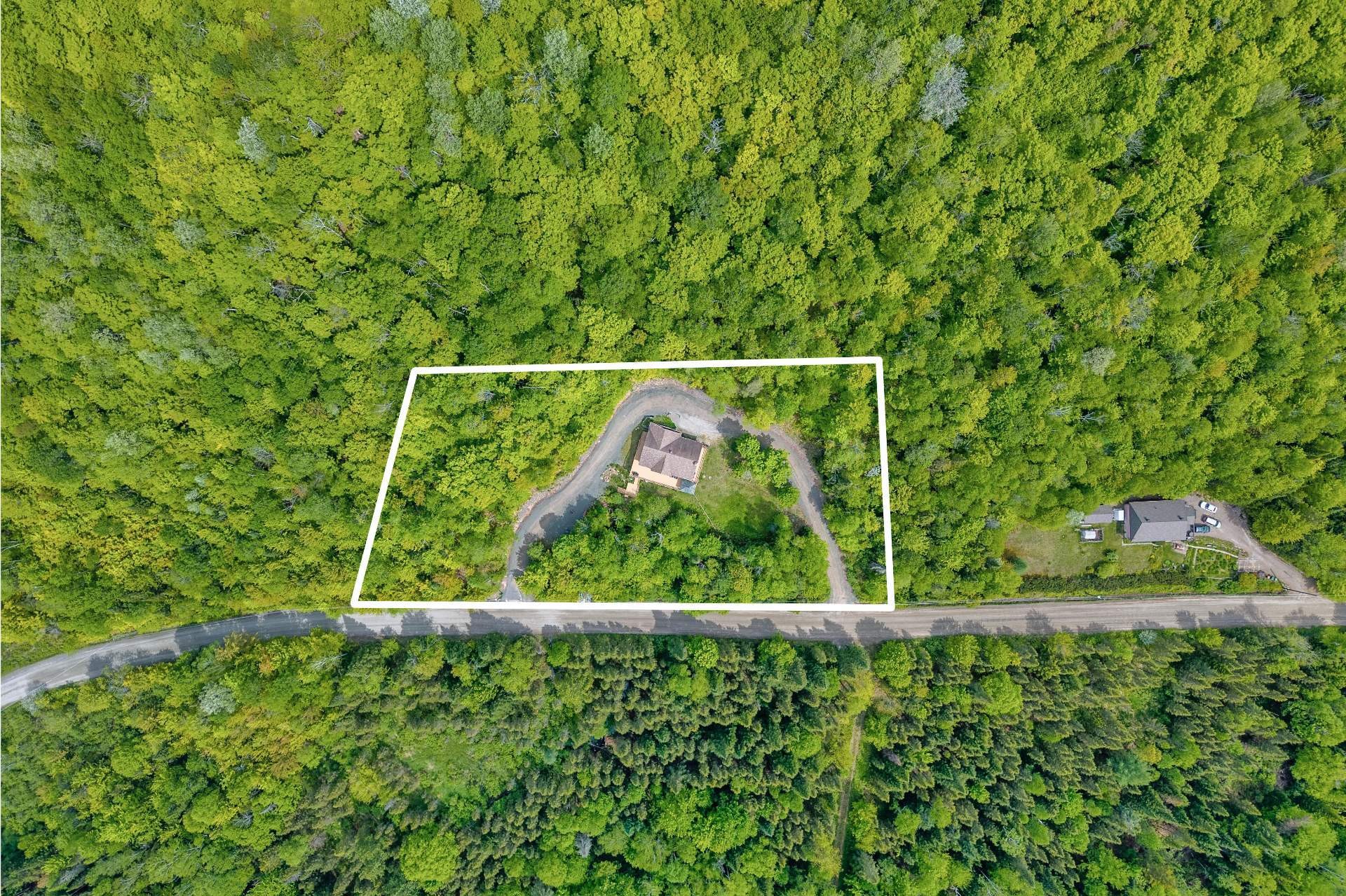 









345

 - 347


Ch. Grenier

,
Lac-Supérieur,




QC
J0T1J0

