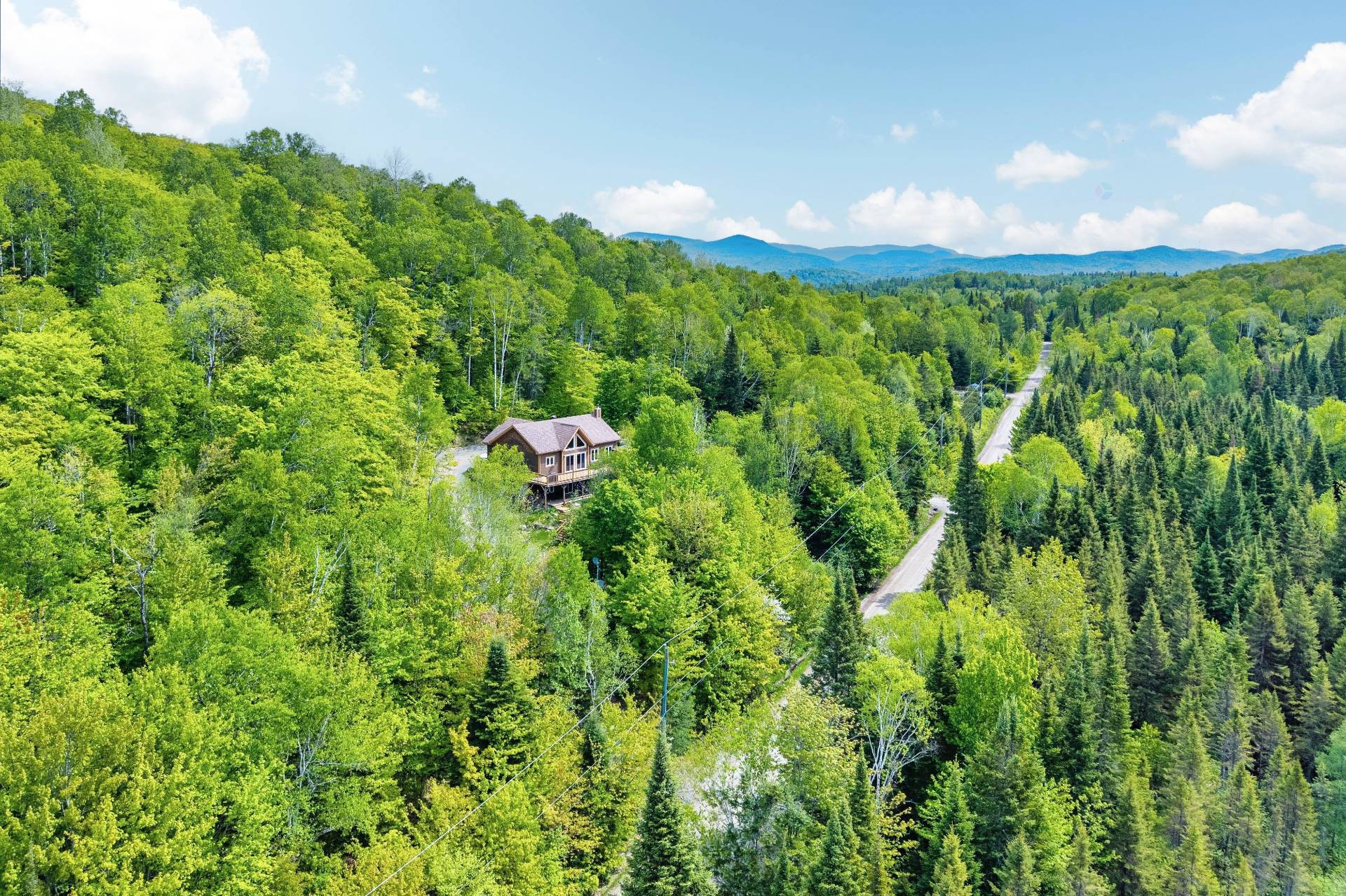 









345

 - 347


Ch. Grenier

,
Lac-Supérieur,




QC
J0T1J0

