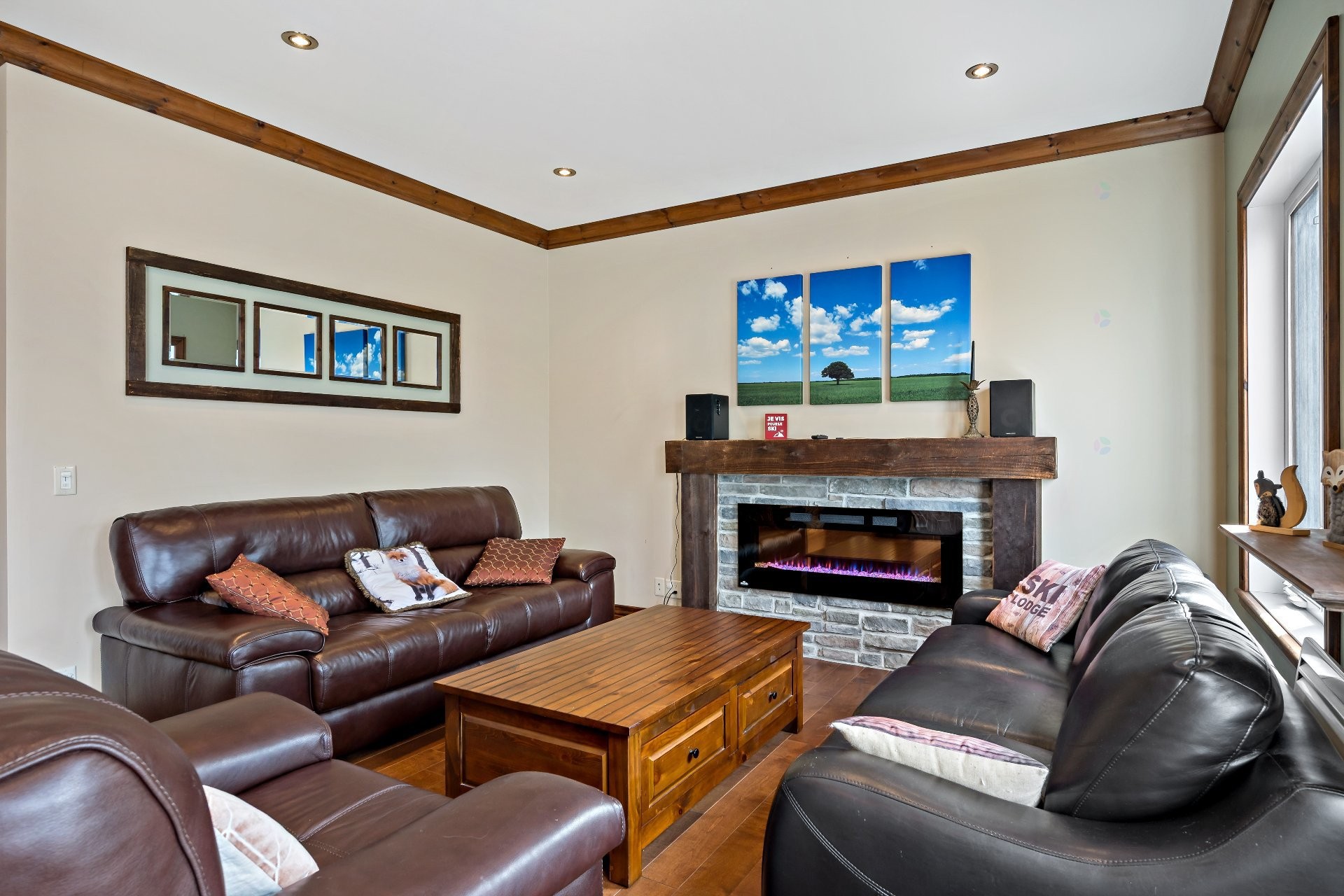 









345

 - 347


Ch. Grenier

,
Lac-Supérieur,




QC
J0T1J0

