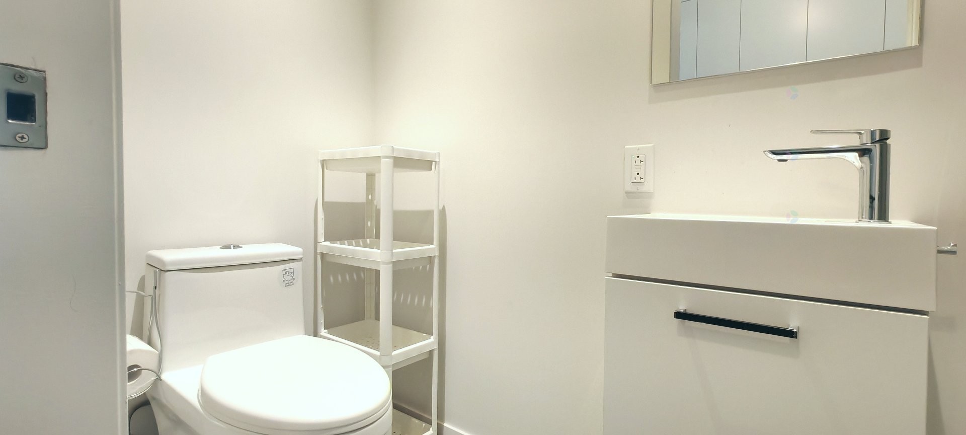 









1485


Rue des Bassins

, 405,
Montréal (Le Sud-Ouest),




QC
H3C1B7

