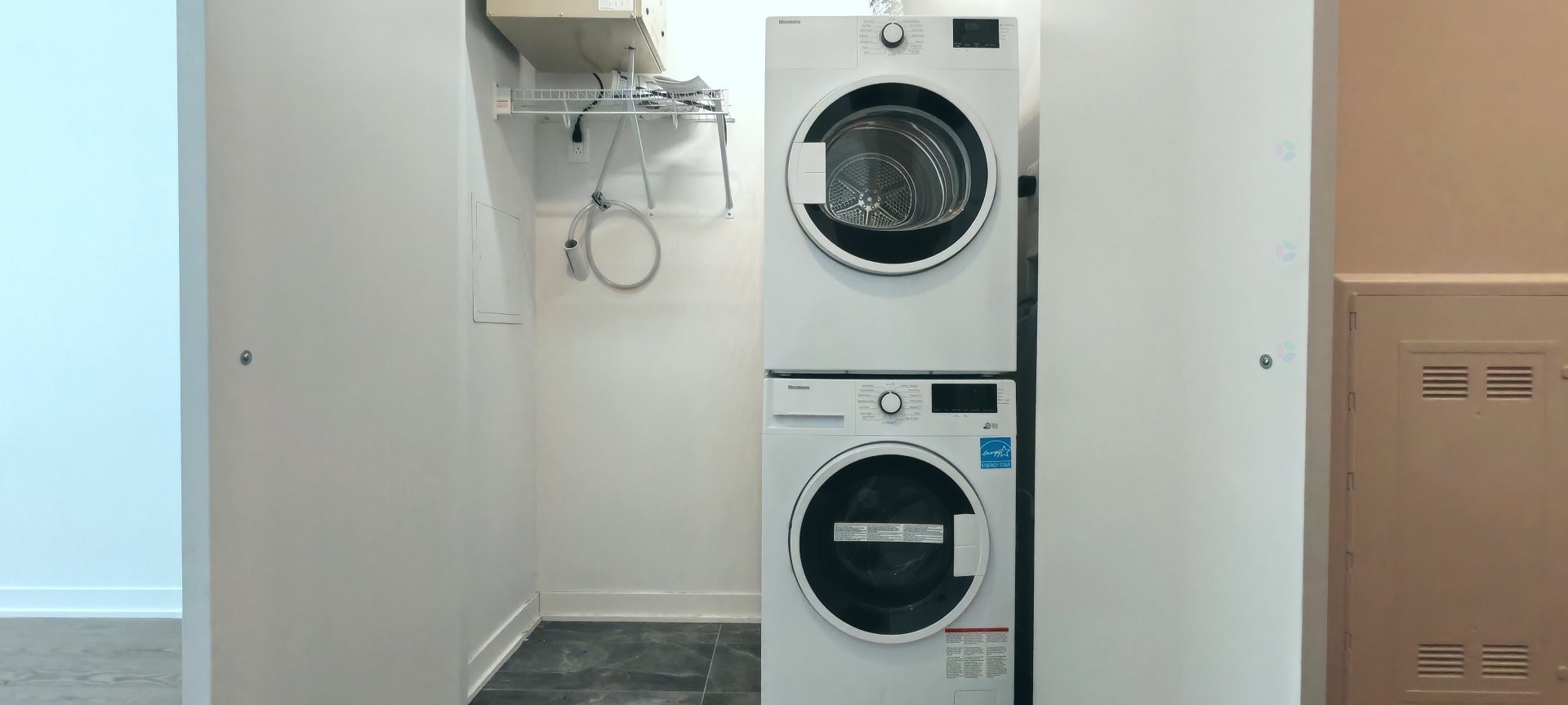 









1485


Rue des Bassins

, 405,
Montréal (Le Sud-Ouest),




QC
H3C1B7


